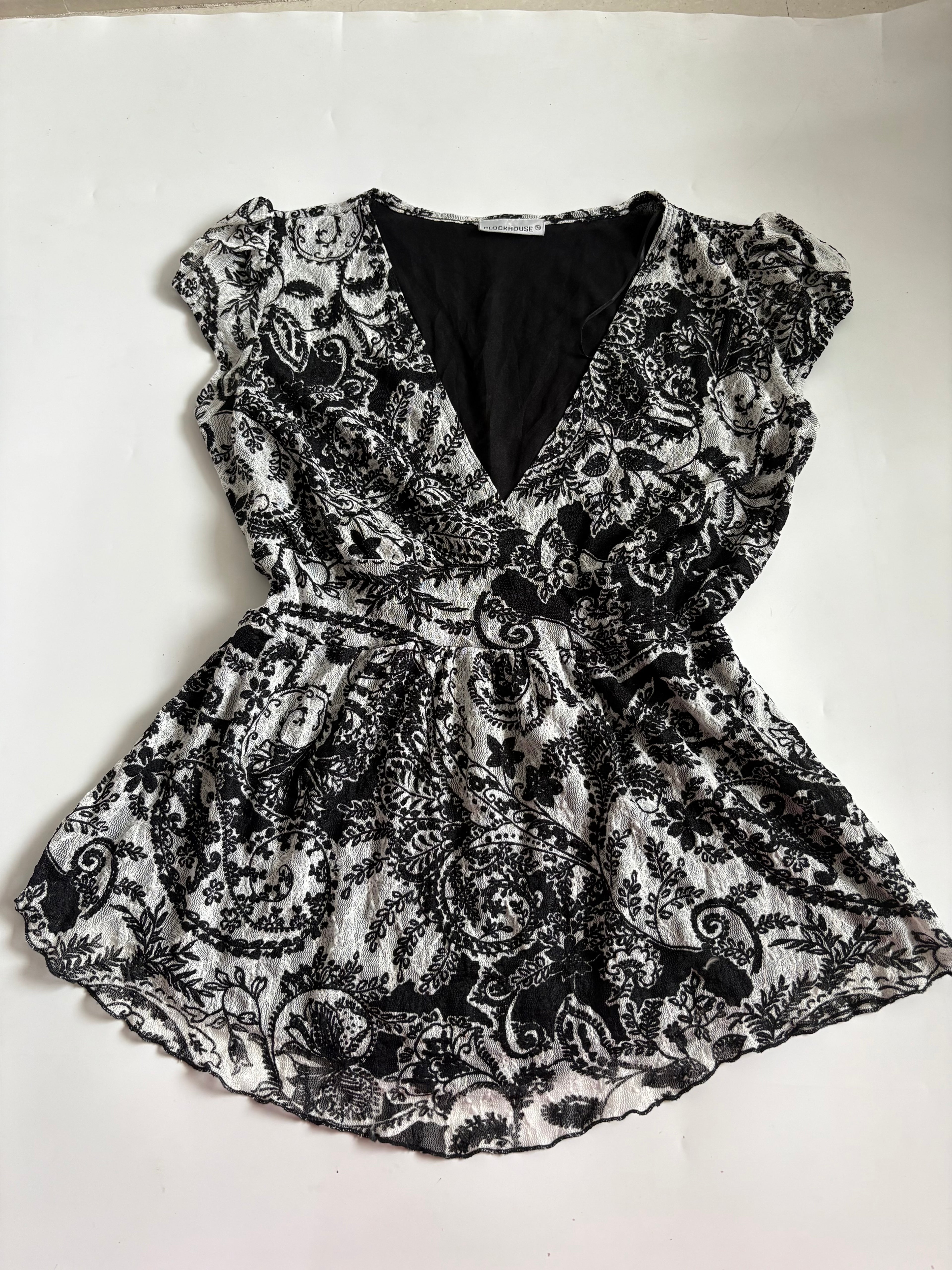 clock house v neck top (40-42inch)