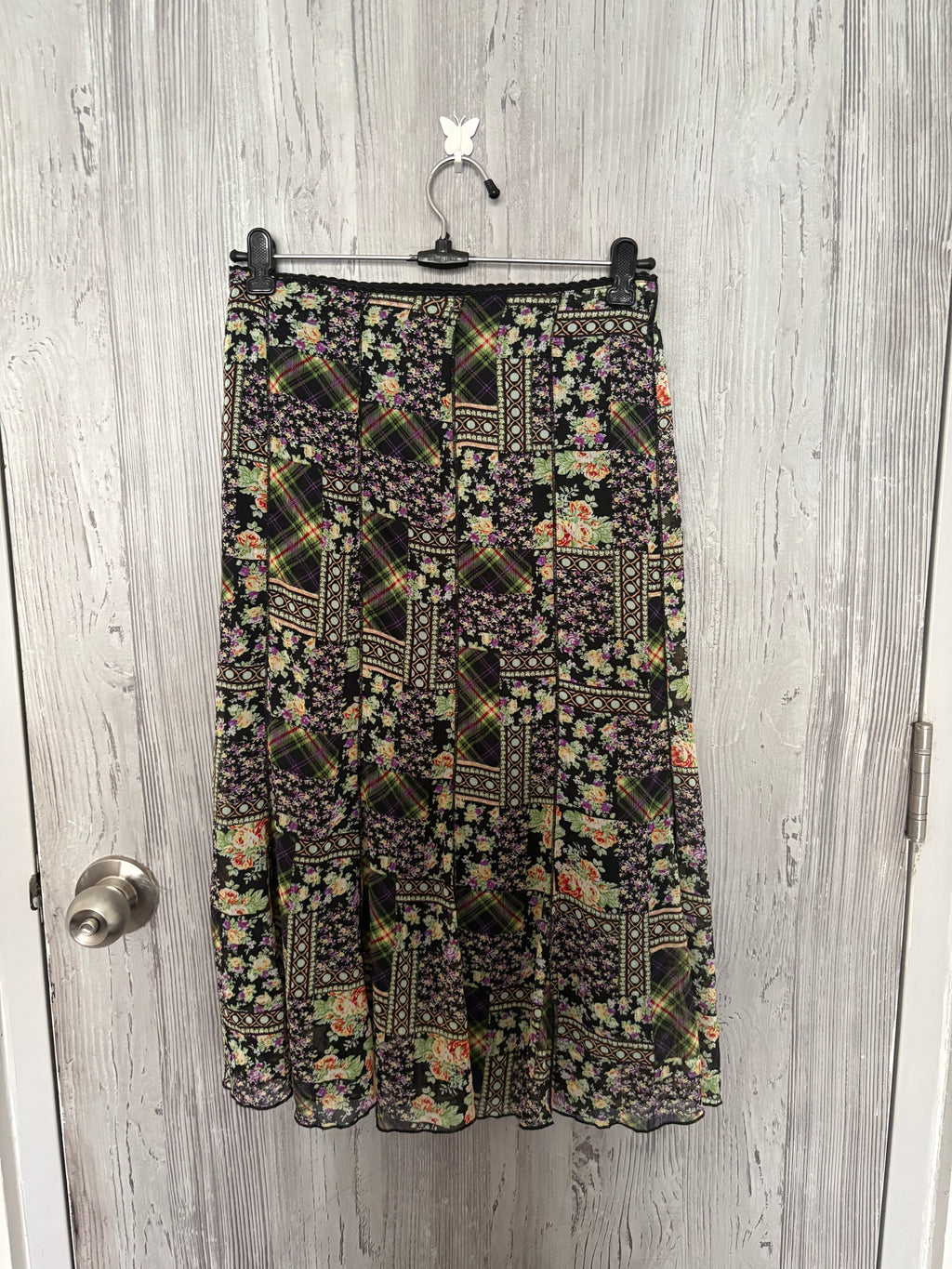 Floral black skirt(36 inch)