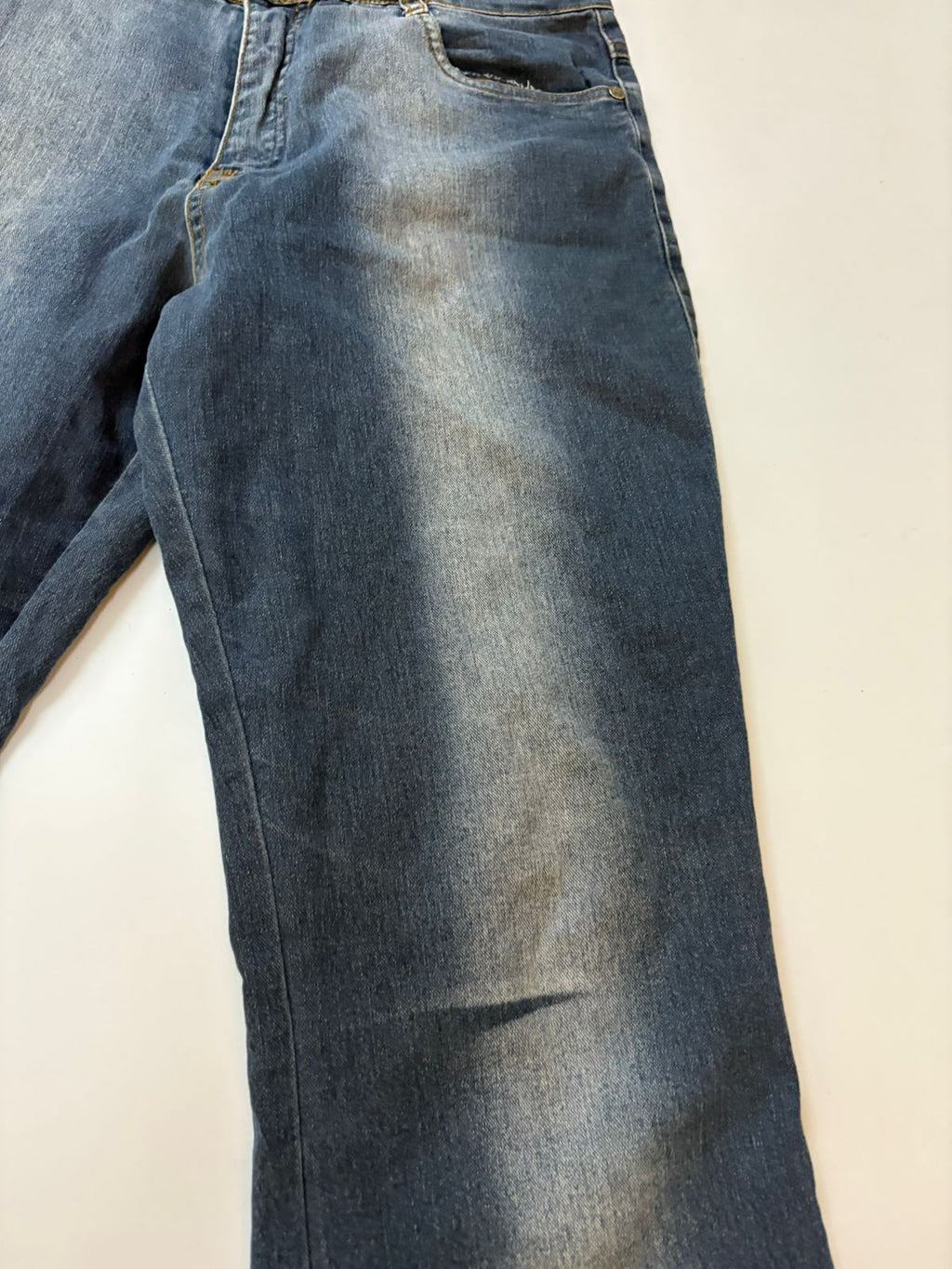 Flower high rise flared jeans (32inch)