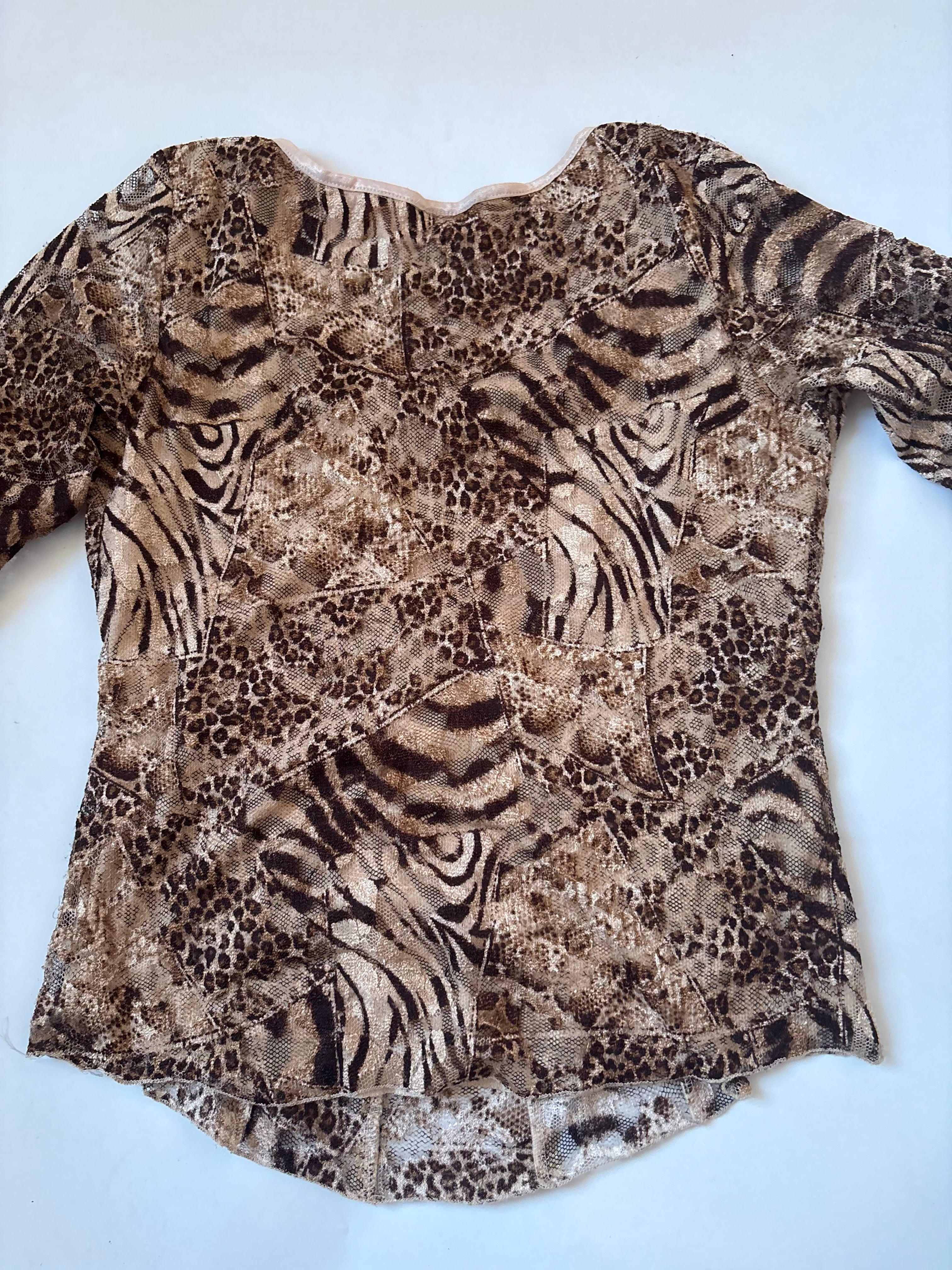 Brittany black cheetah style brown top(38-40 inch)