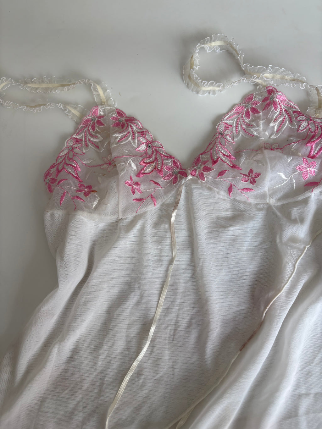 Pink flower white cami top(30 inch)