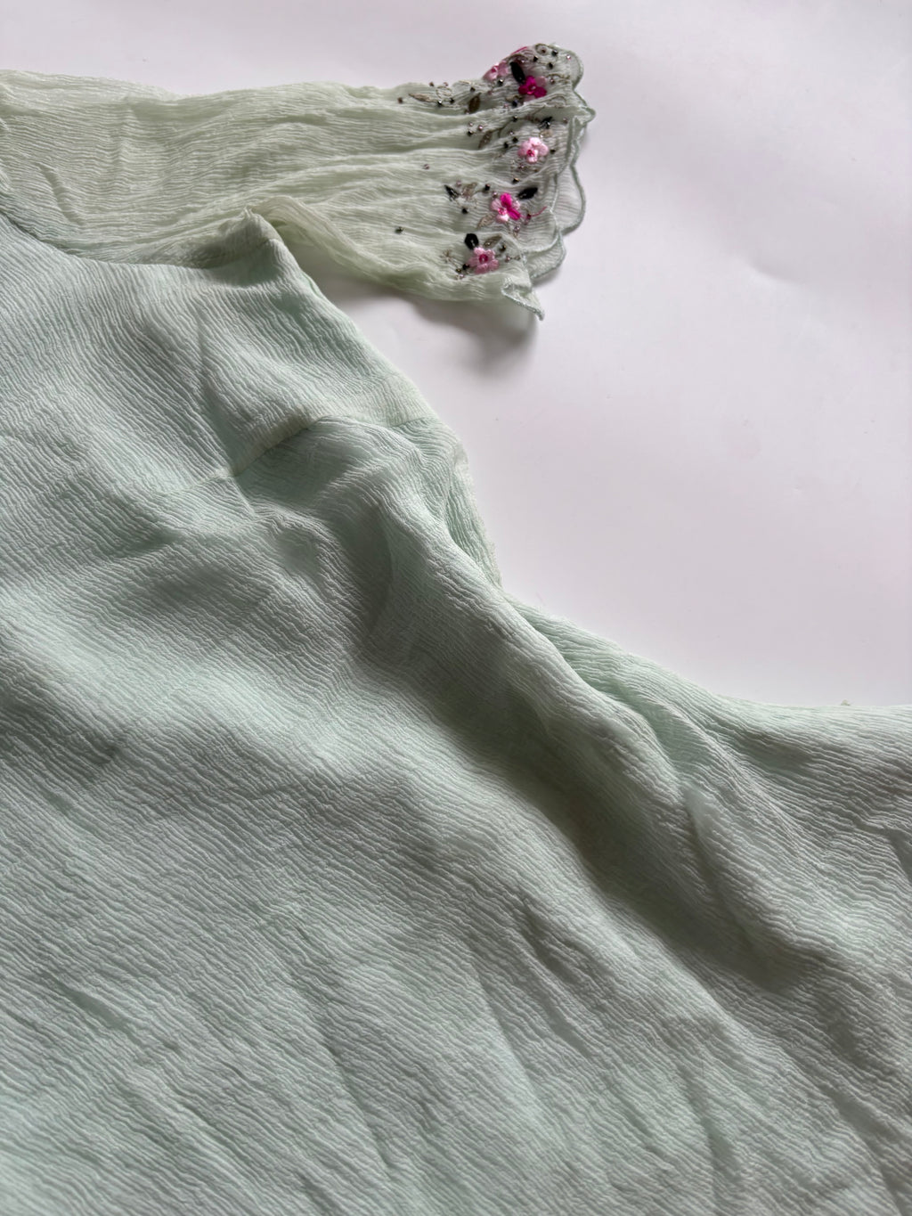 fairy v neck green top (40inch)