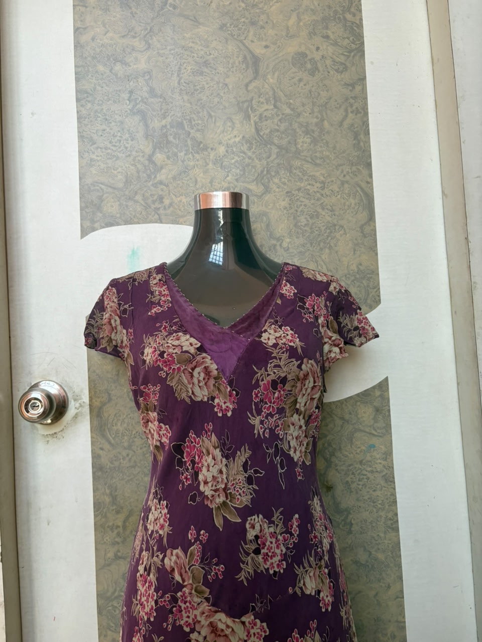 violet dyer violet floral dress(40-44 inch)
