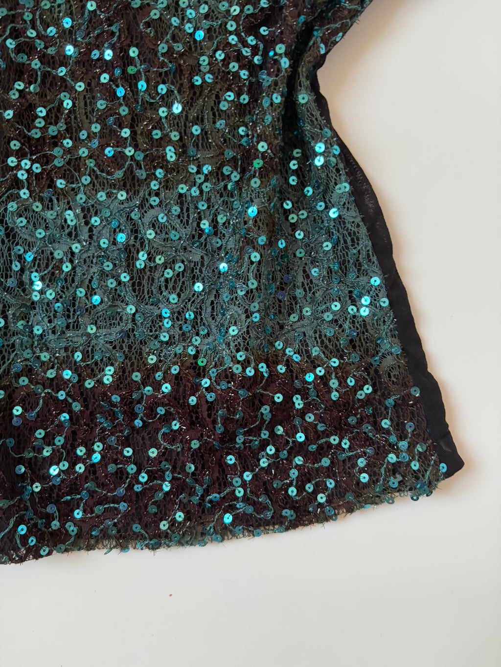 v neck sequin top (40-42inch)