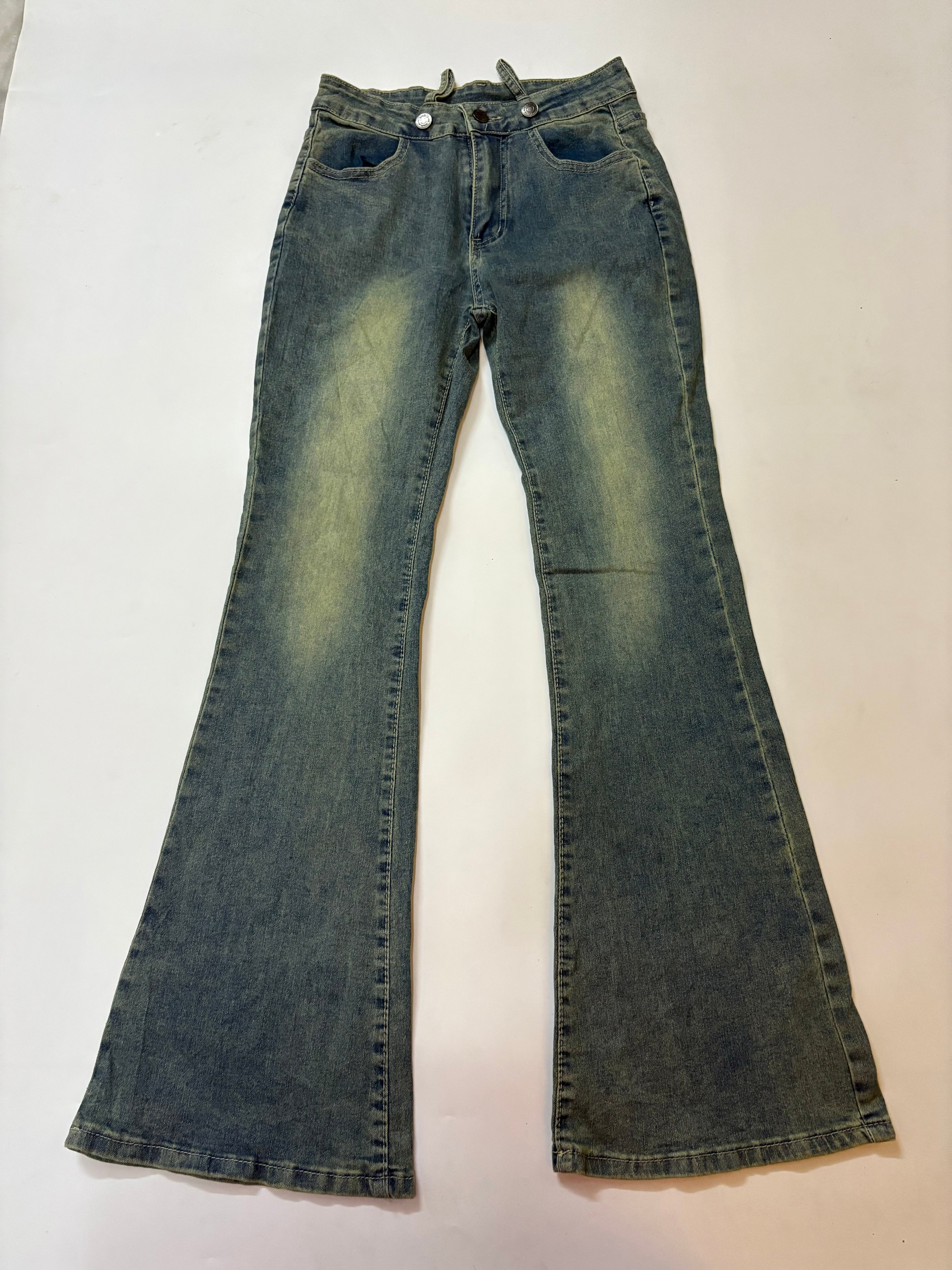 grey low rise flared jeans ( 26inch)