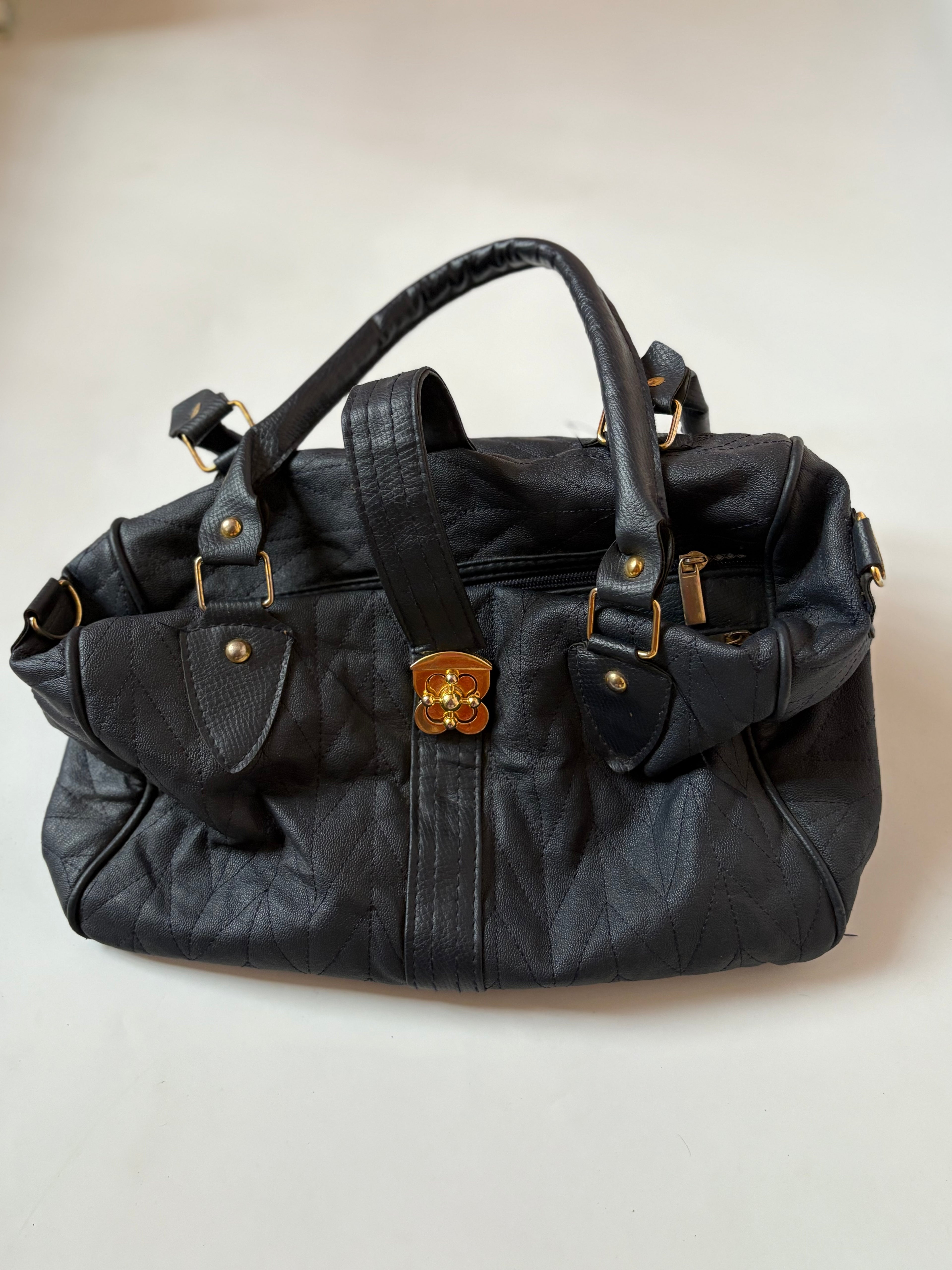 Black shoulder bag