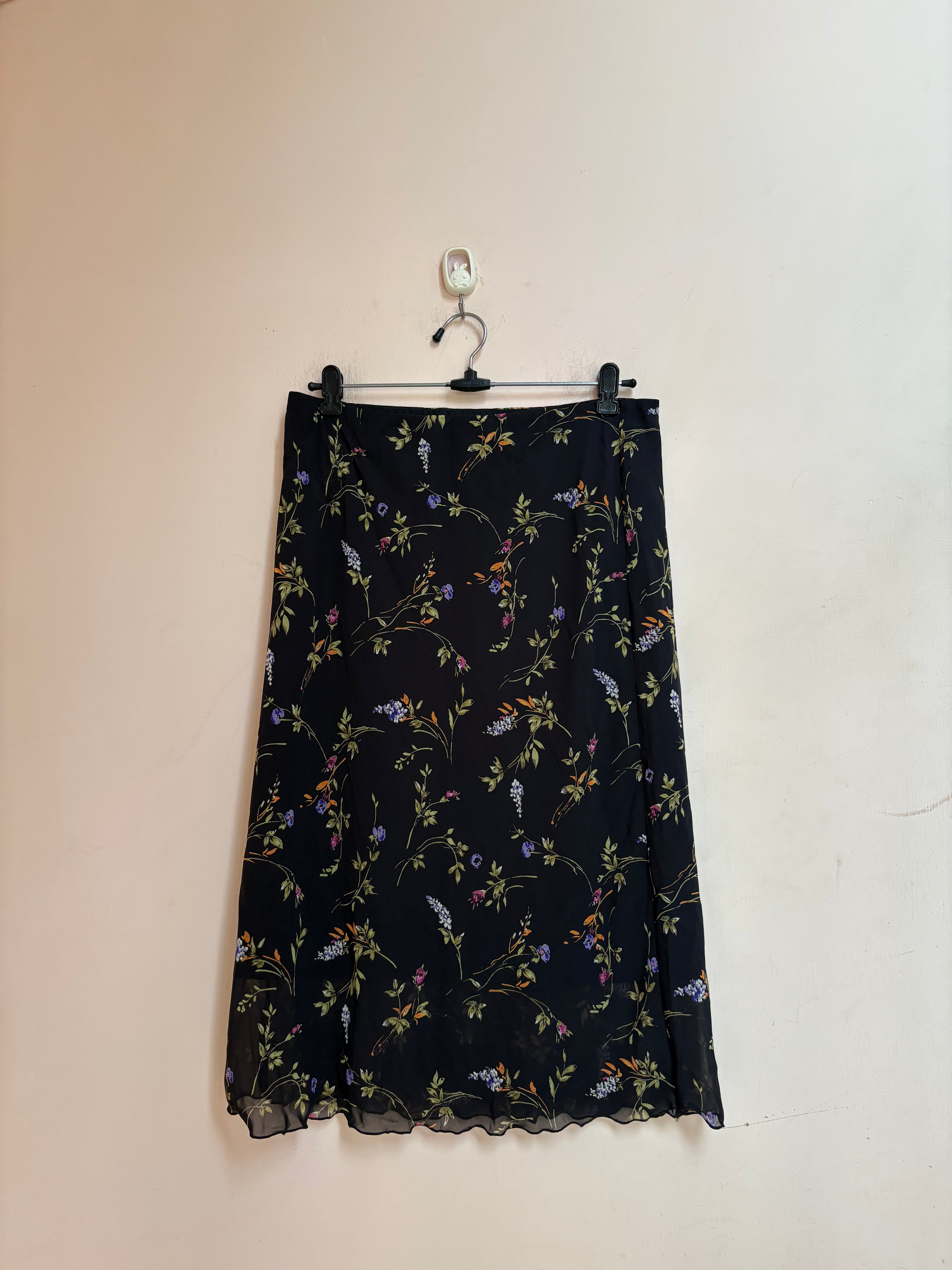Black floral top(32-36 inch)
