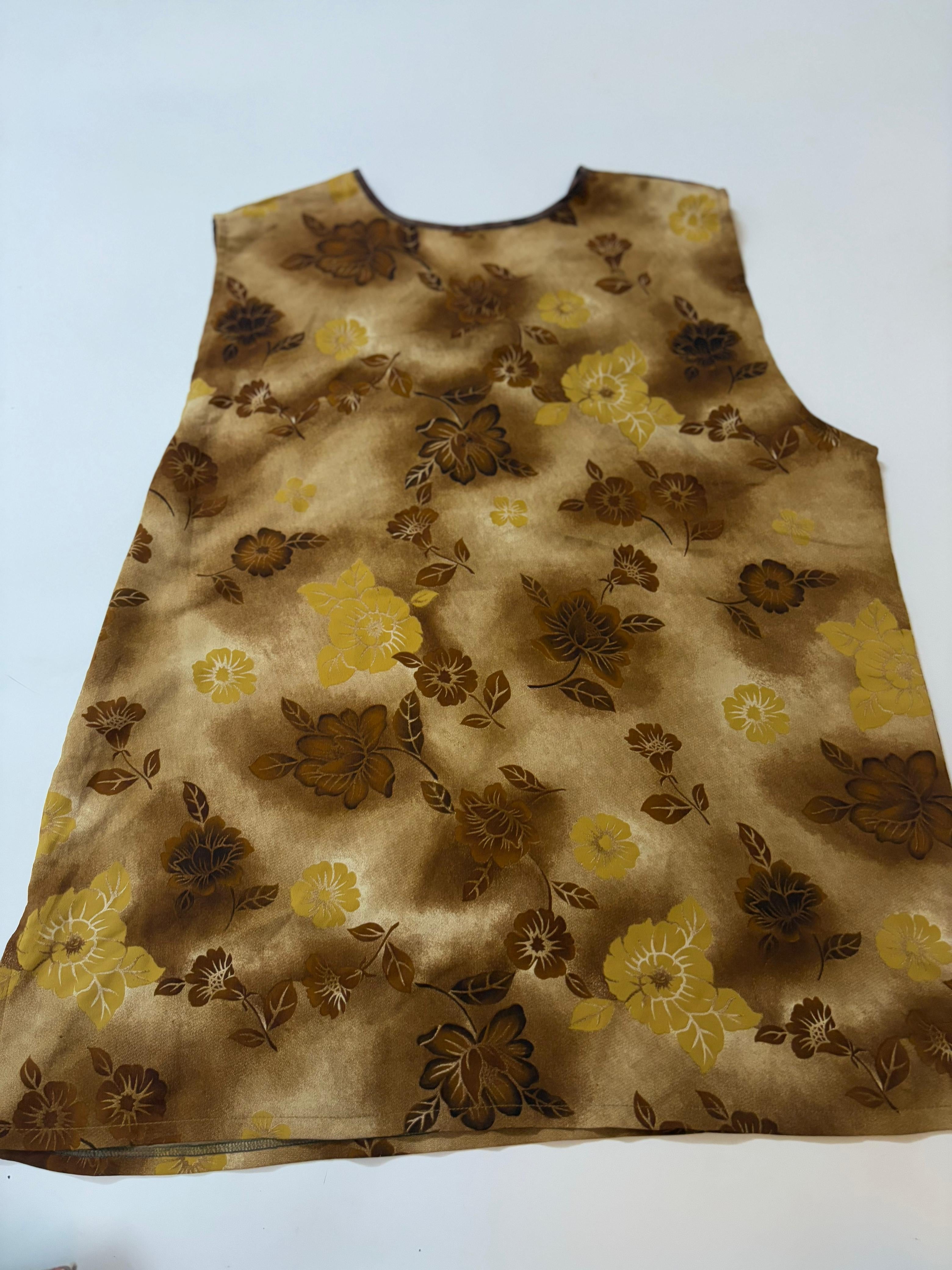 Brown floral top(42 inch)