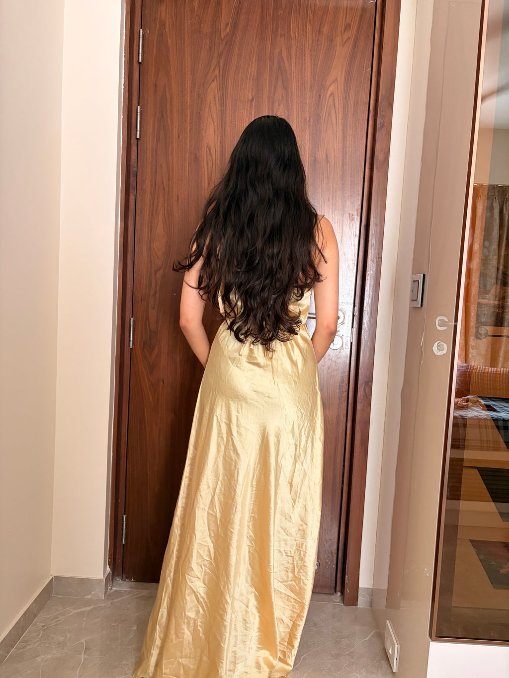 Touch elegance golden dress(40inch)