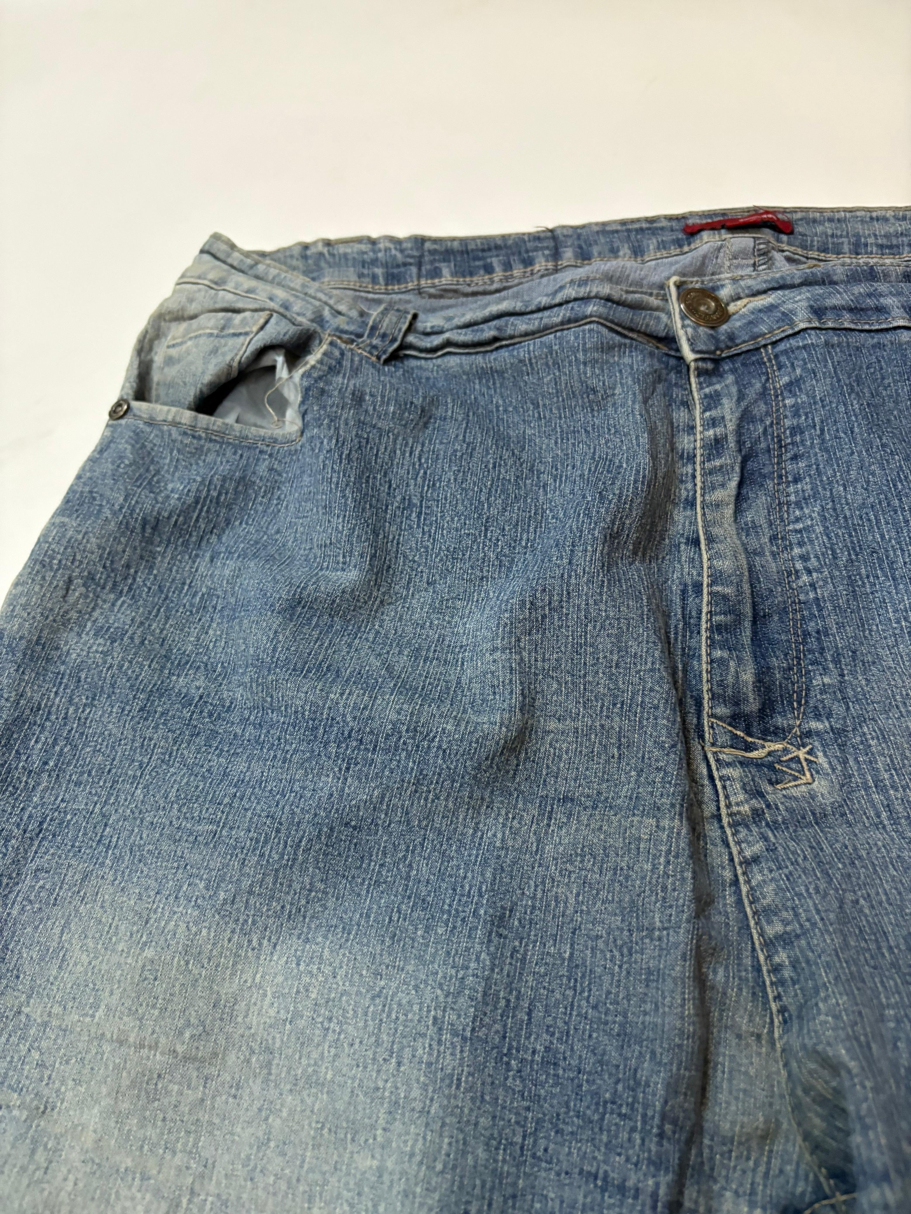 Fashion high rise jeans(38-44 inch)