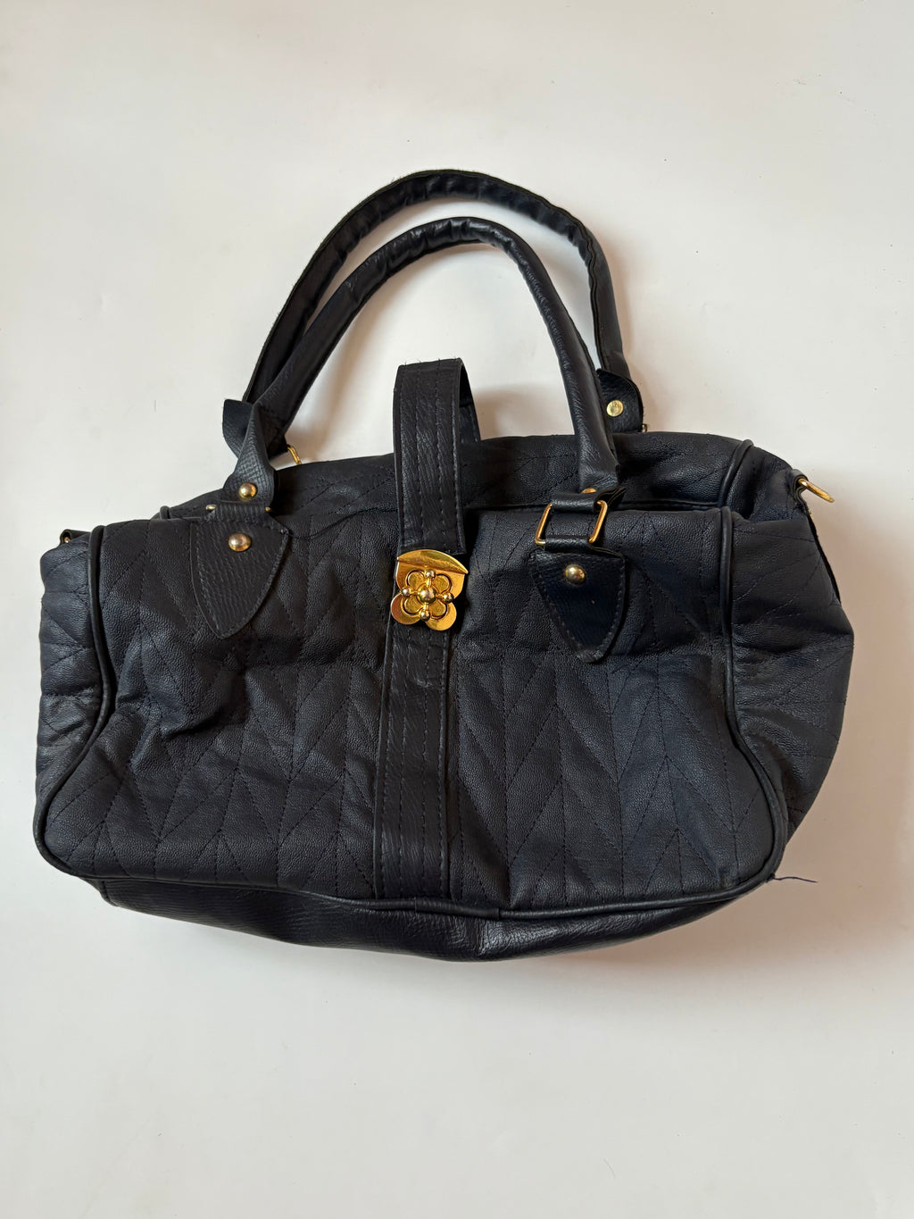 Black shoulder bag