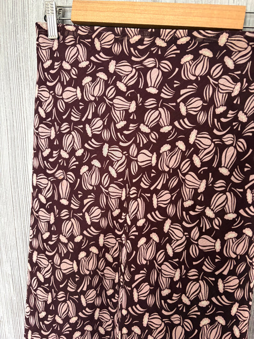 Autonomy floral maroon skirt(40 inch)