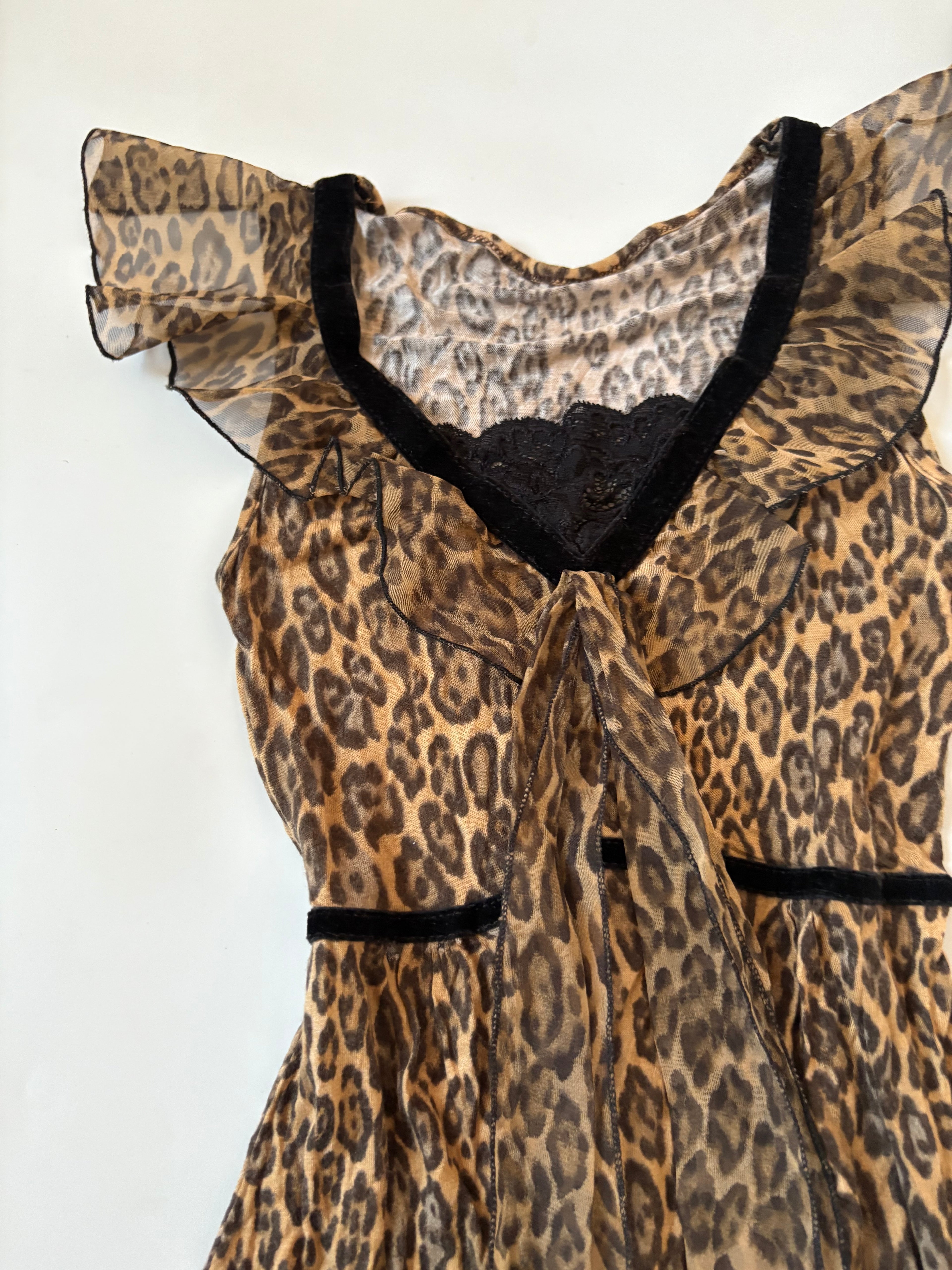 cheetah print top (28-32inch)