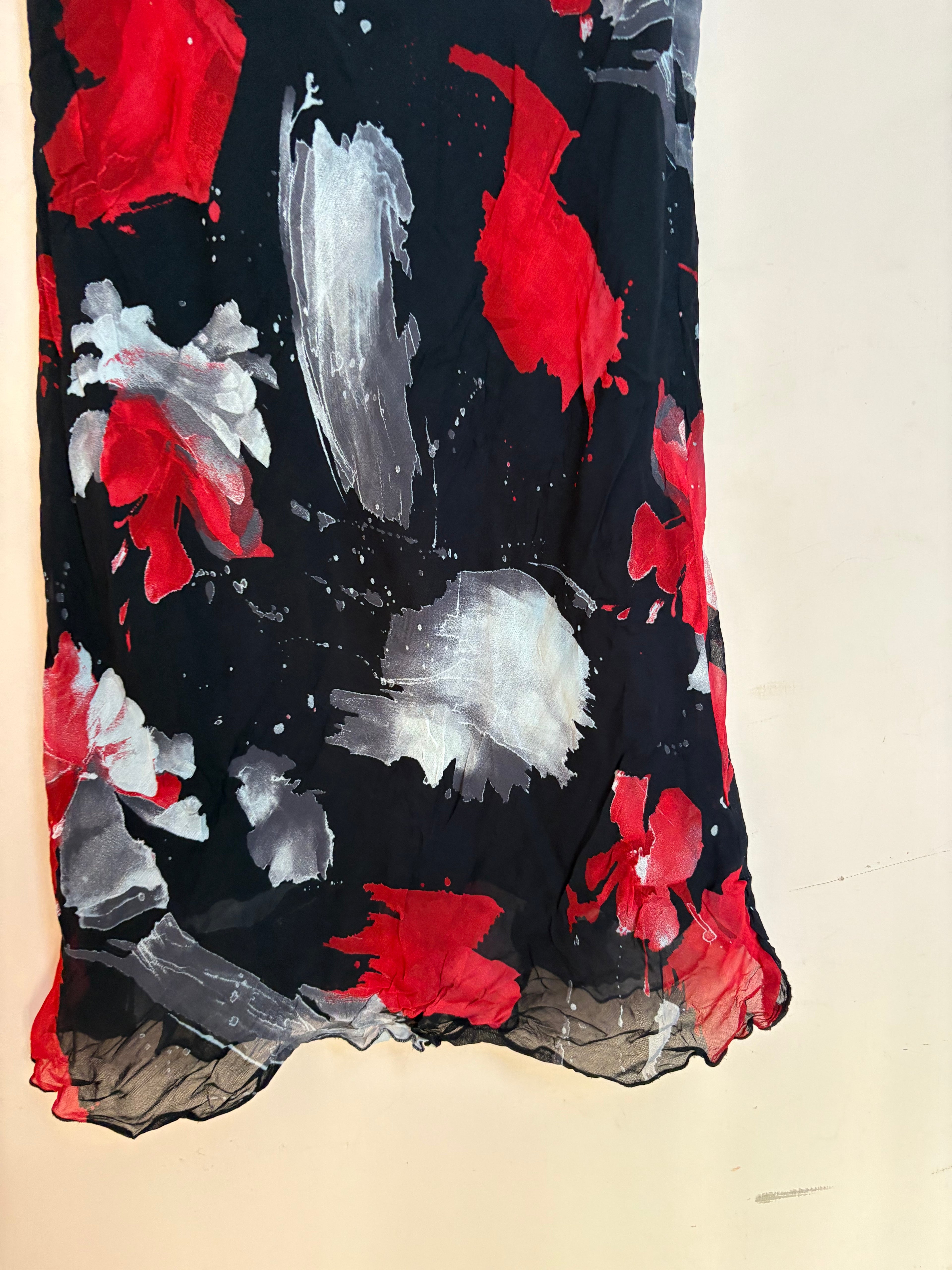 Floral black skirt(32-36 inch)