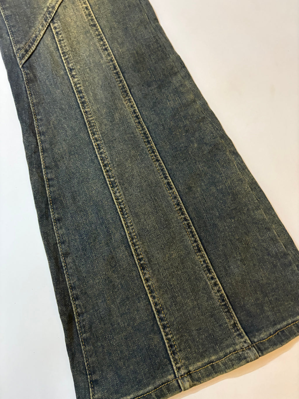 Stripped mid rise jeans(30 inch)