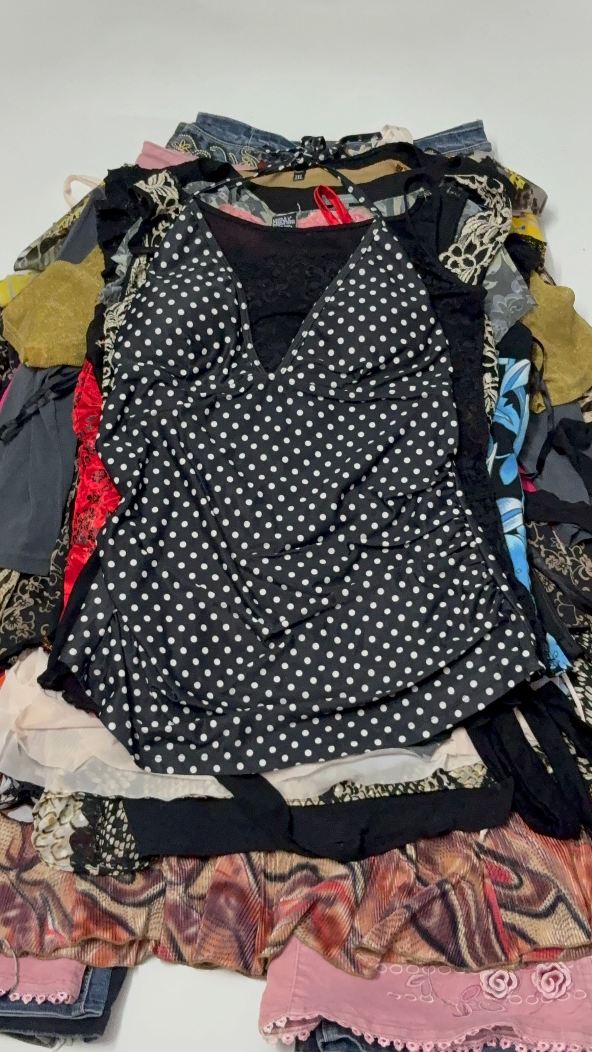 Halter neck polka dot top(30inch)