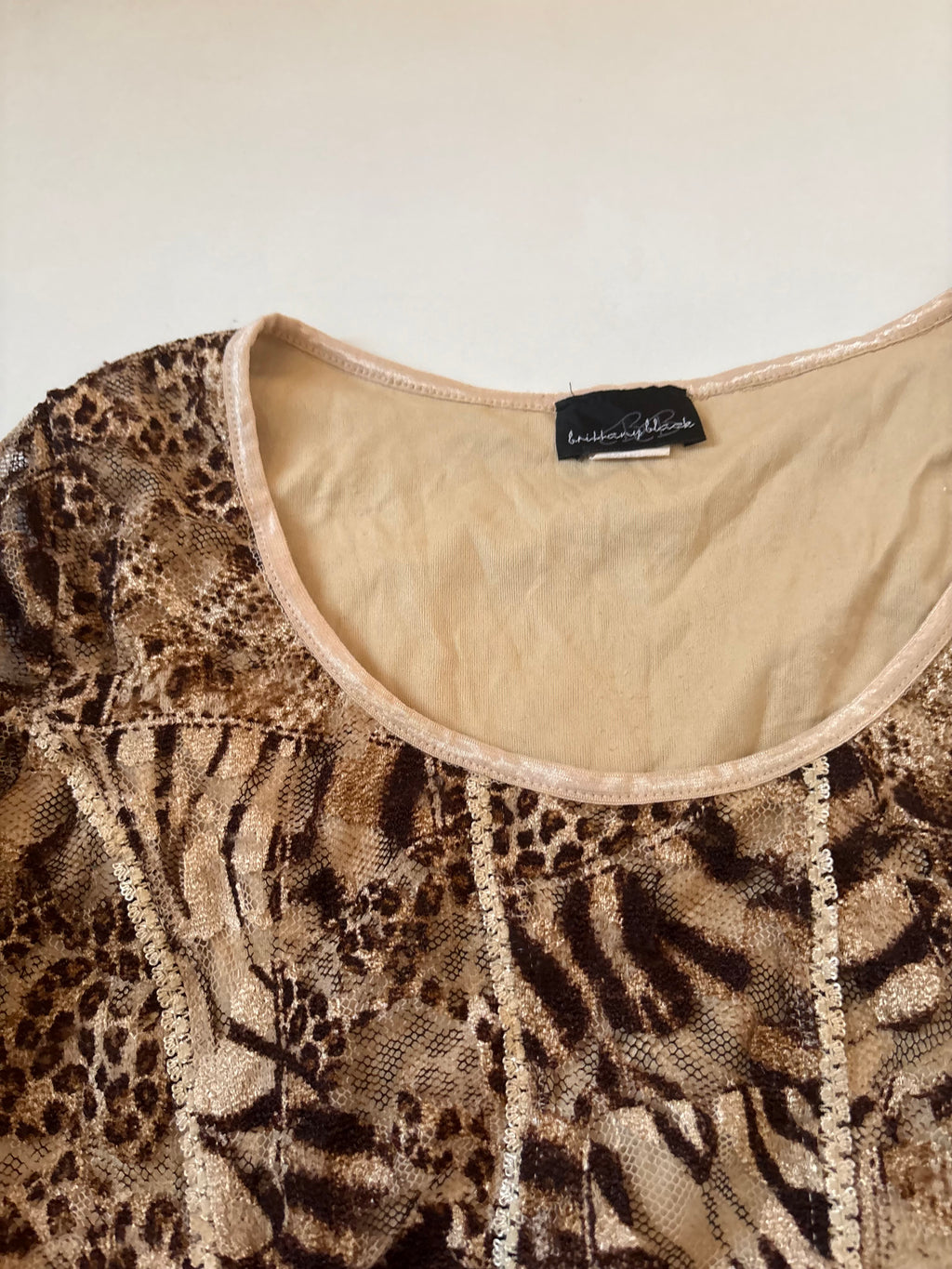 Brittany black cheetah style brown top(38-40 inch)