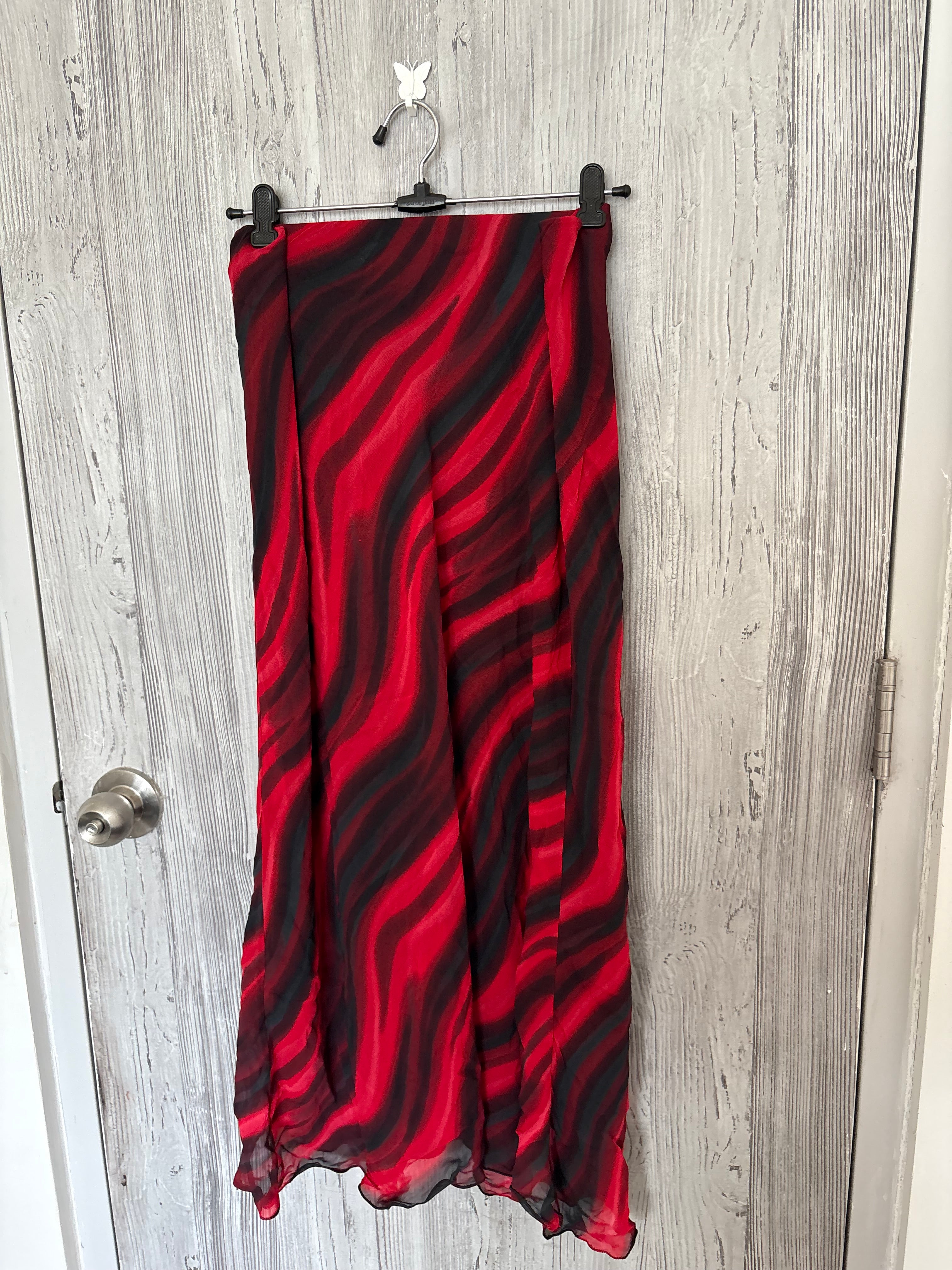 stripped red maxi skirt (34-38inch)