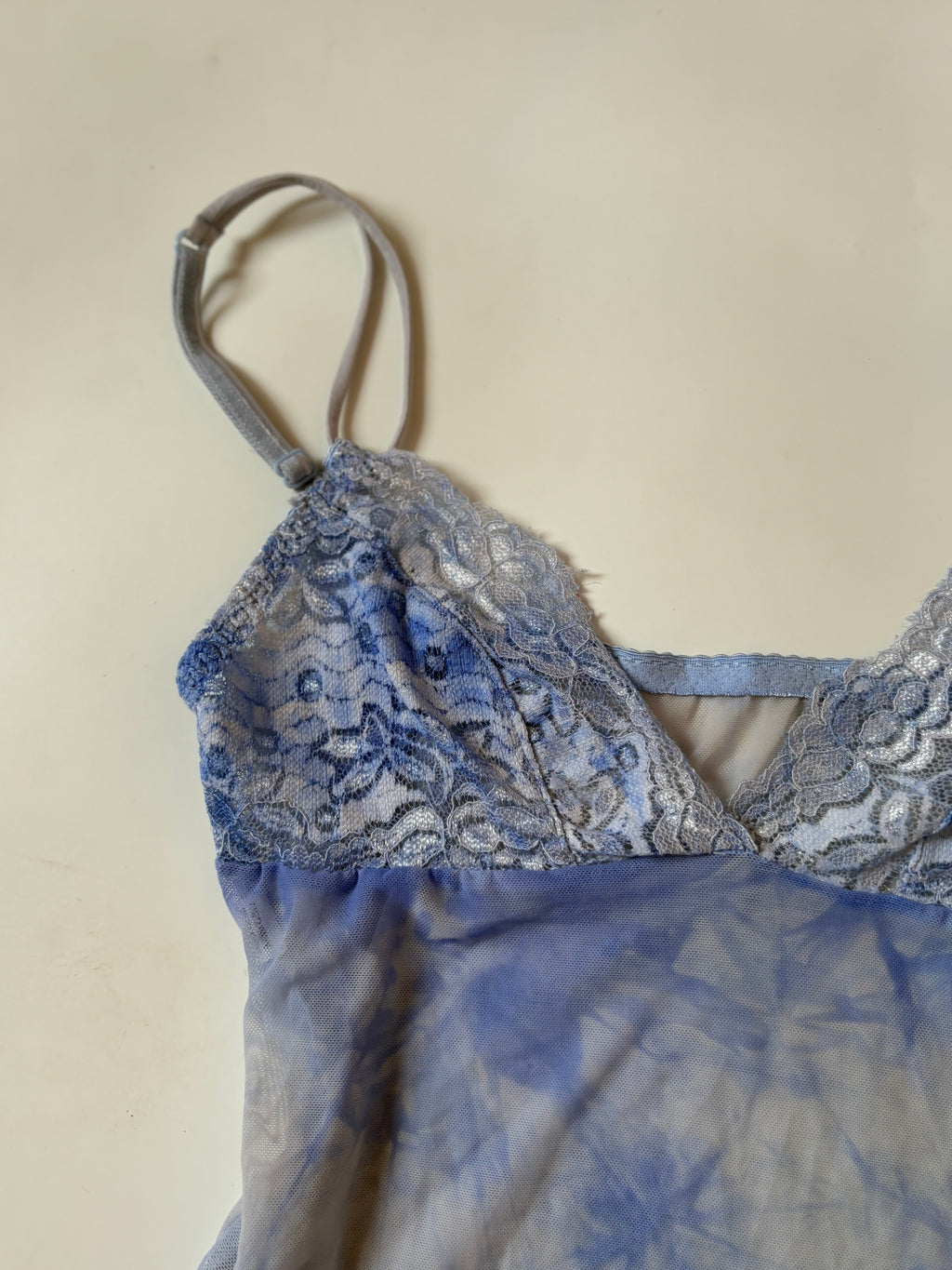 V neck blue top(24-26 inch)