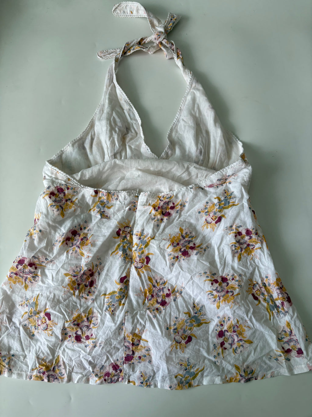 Floral white halter top(32 inch)