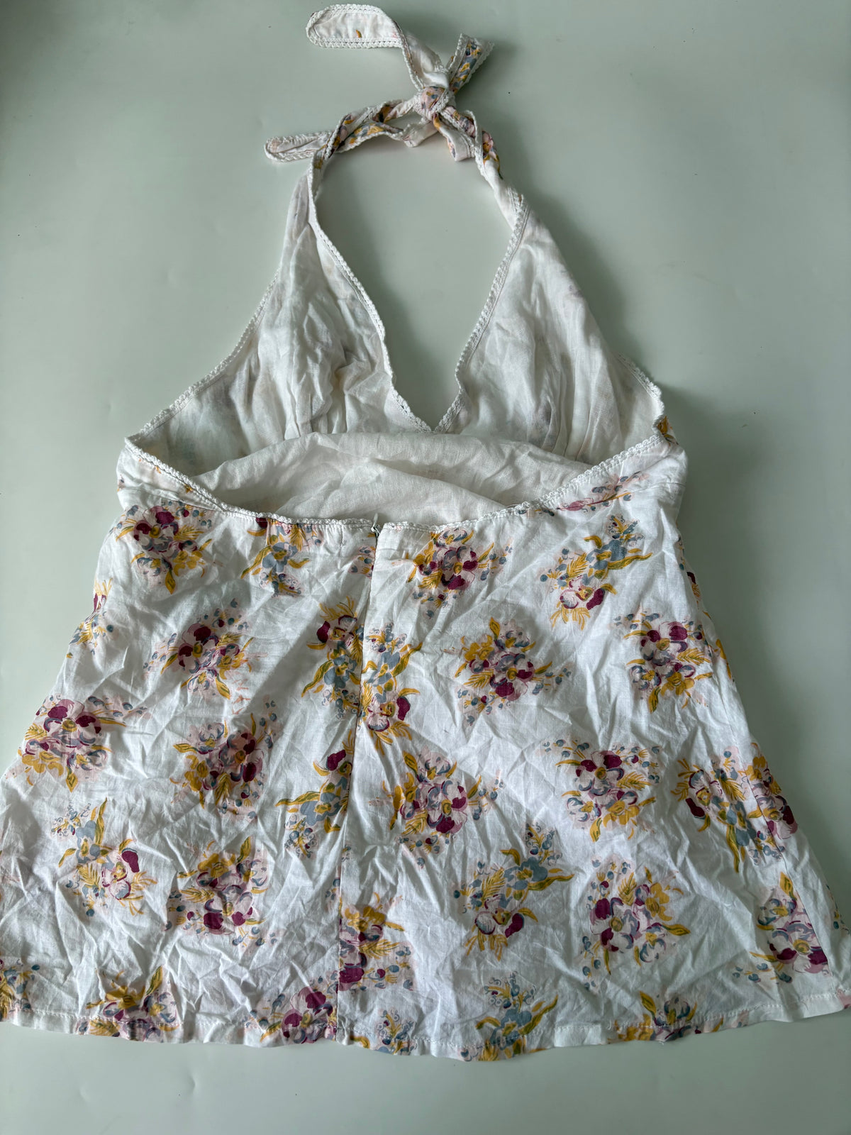 Floral white halter top(32 inch)