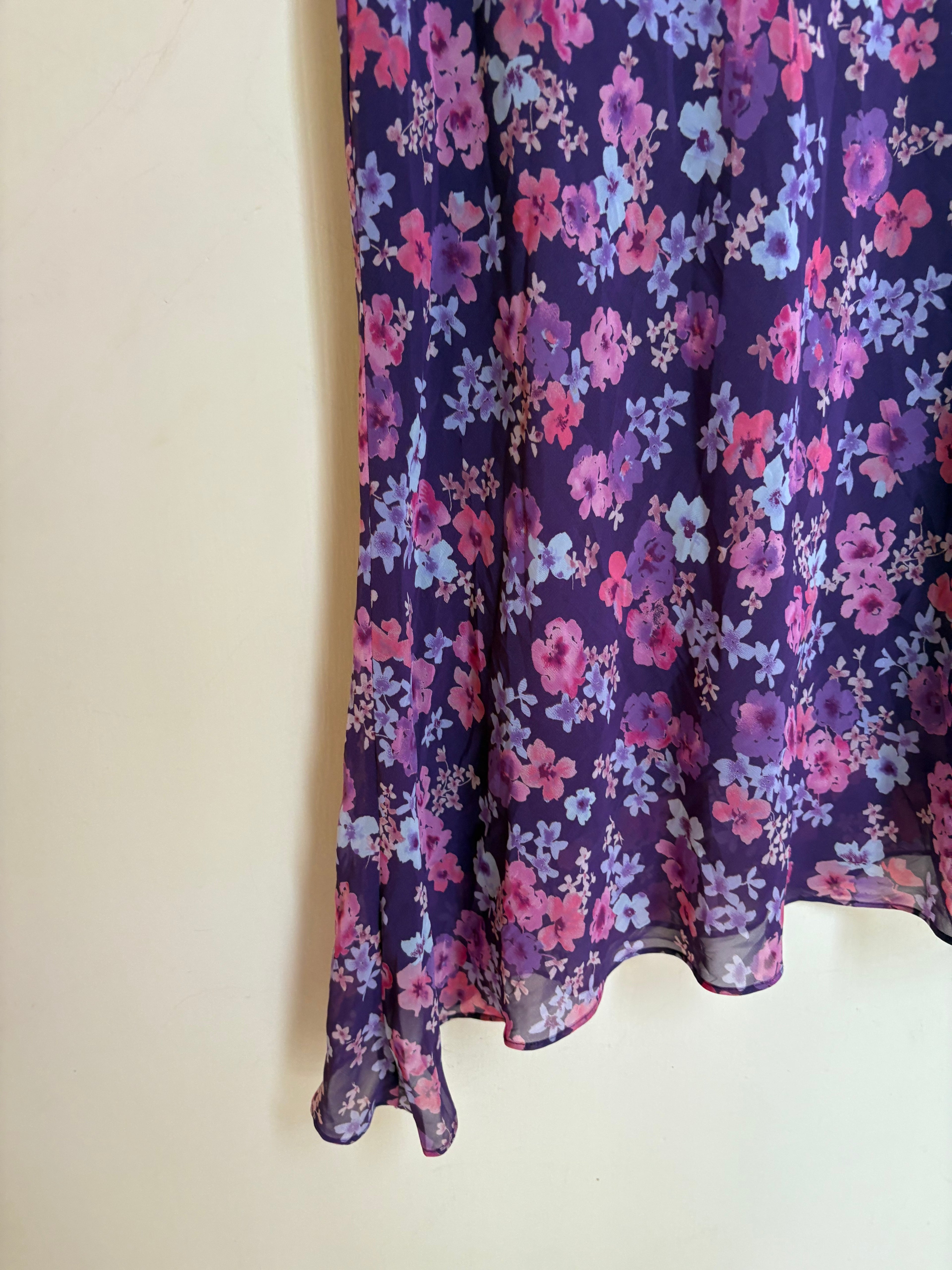 Express purple floral skirt(30-34 inch)