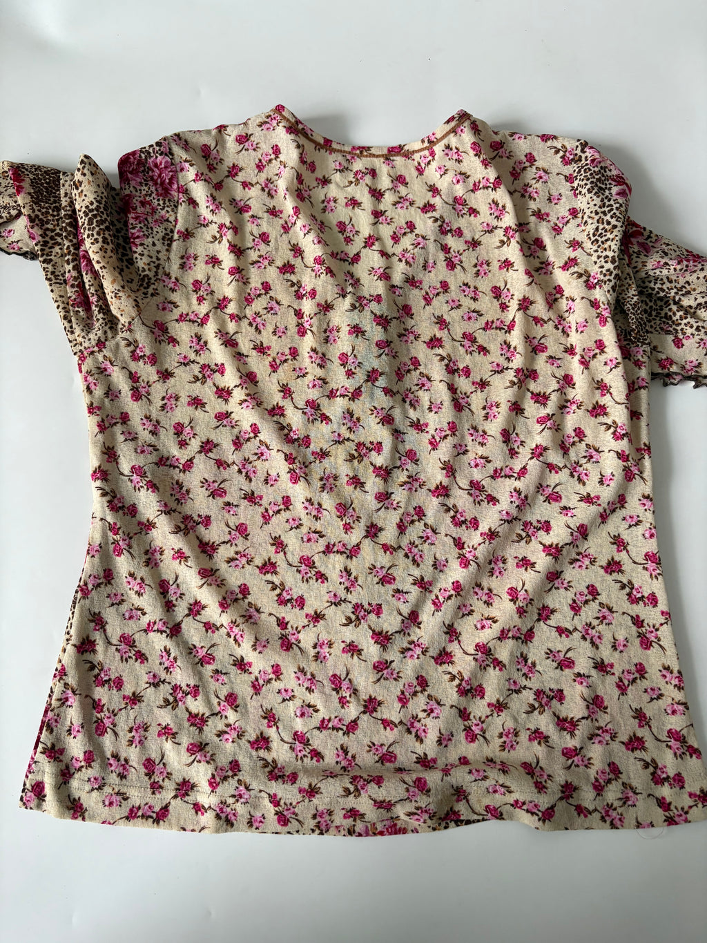 Chiau ling floral top(40-42 inch)
