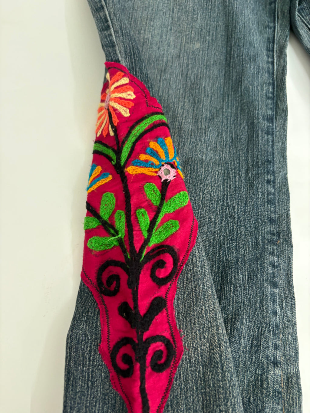 Identita floral low rise jeans(30 inch)