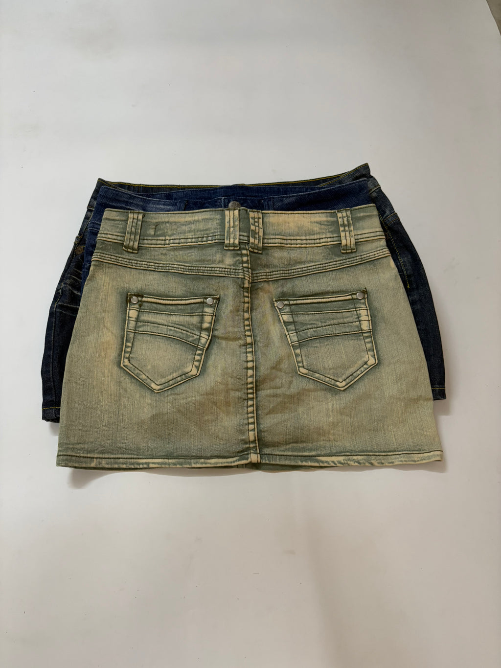 Young mini skirt(32 inch)