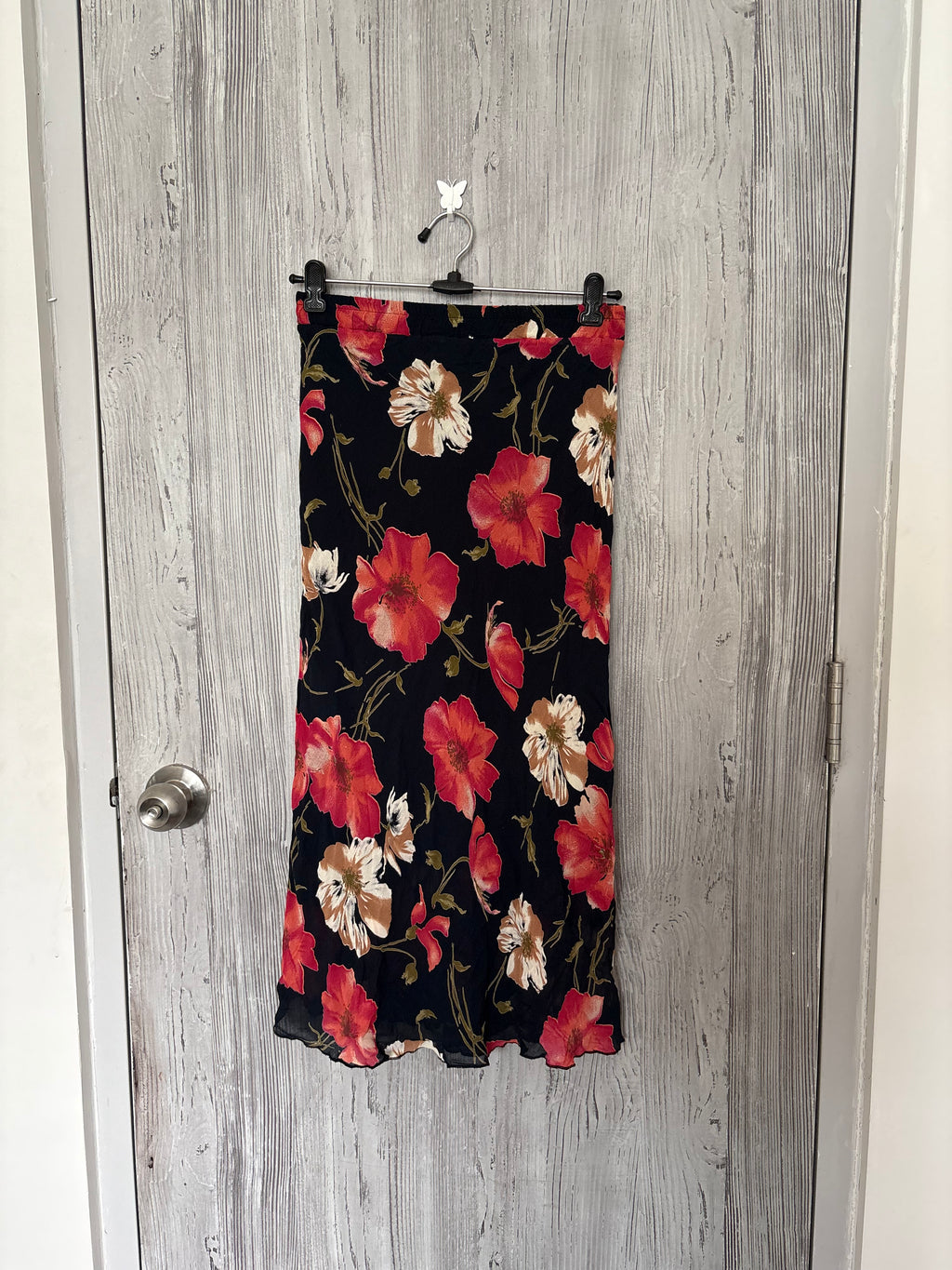 maxi floral black skirt (36-40inch)