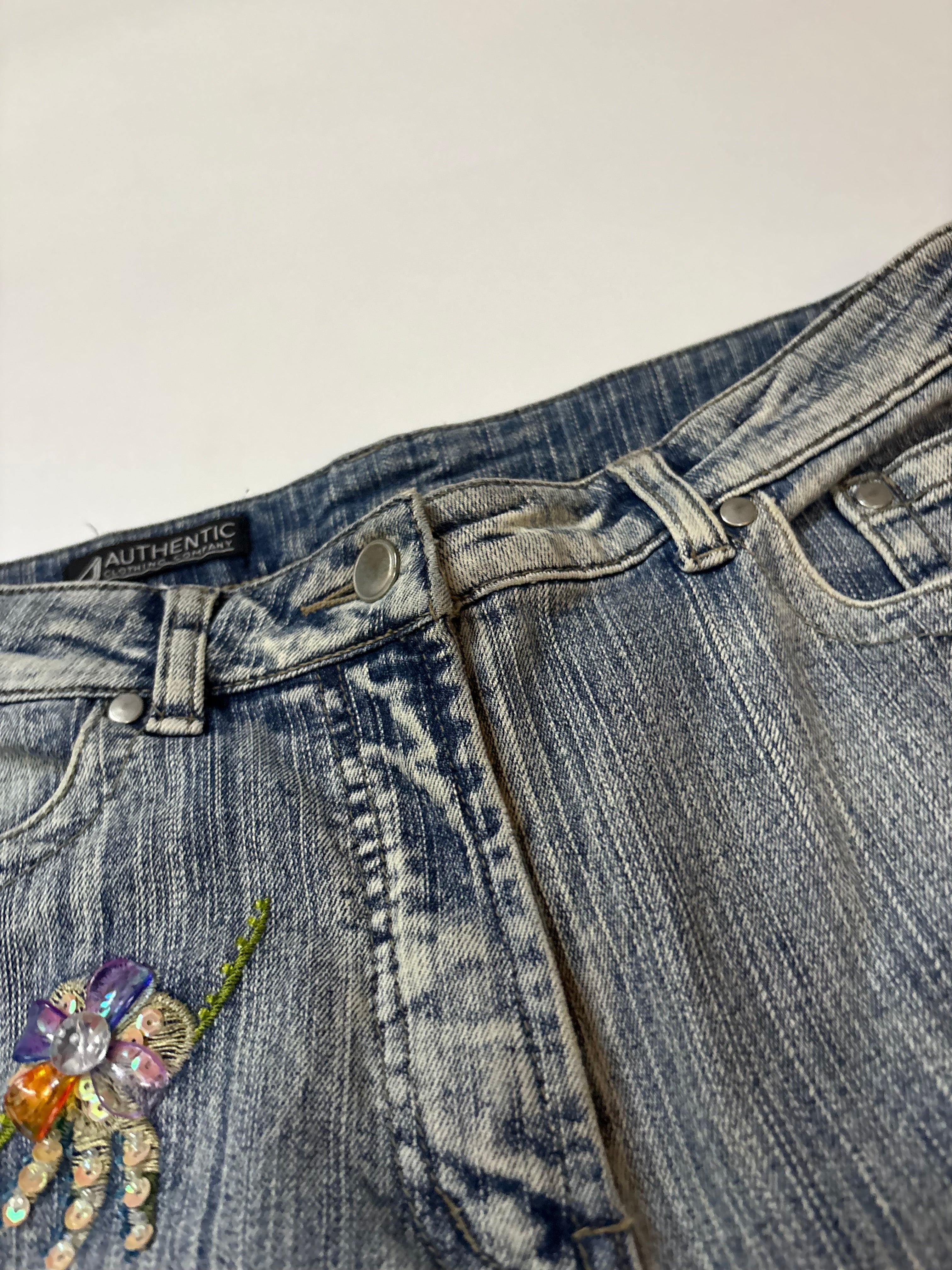 Authentic mid rise jeans(32inch)