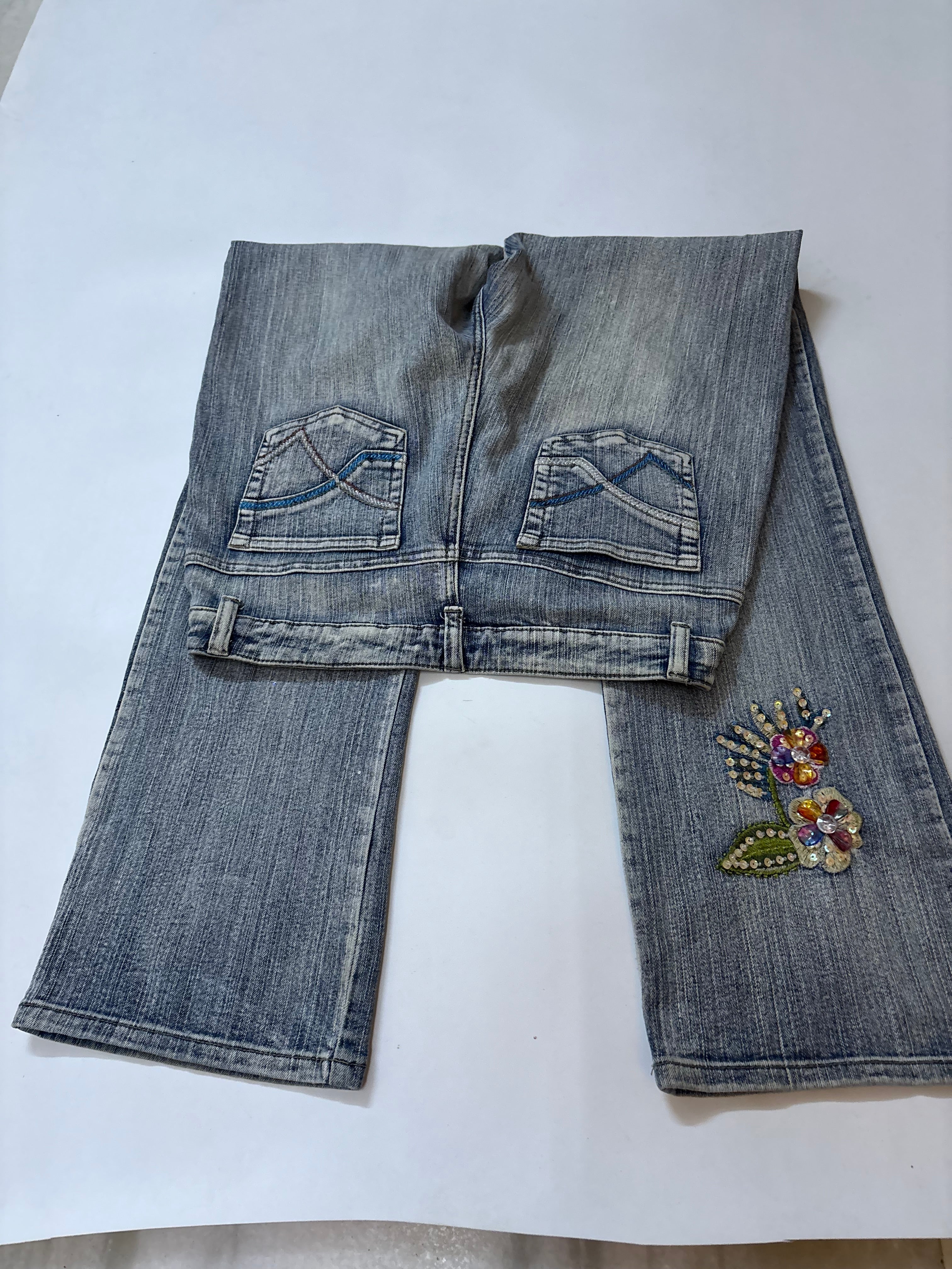 Authentic mid rise jeans(32inch)