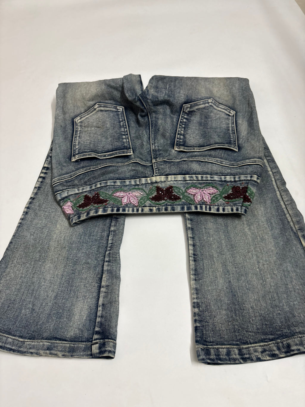 Border embroidery beaded flower low rise jeans(26 inch)