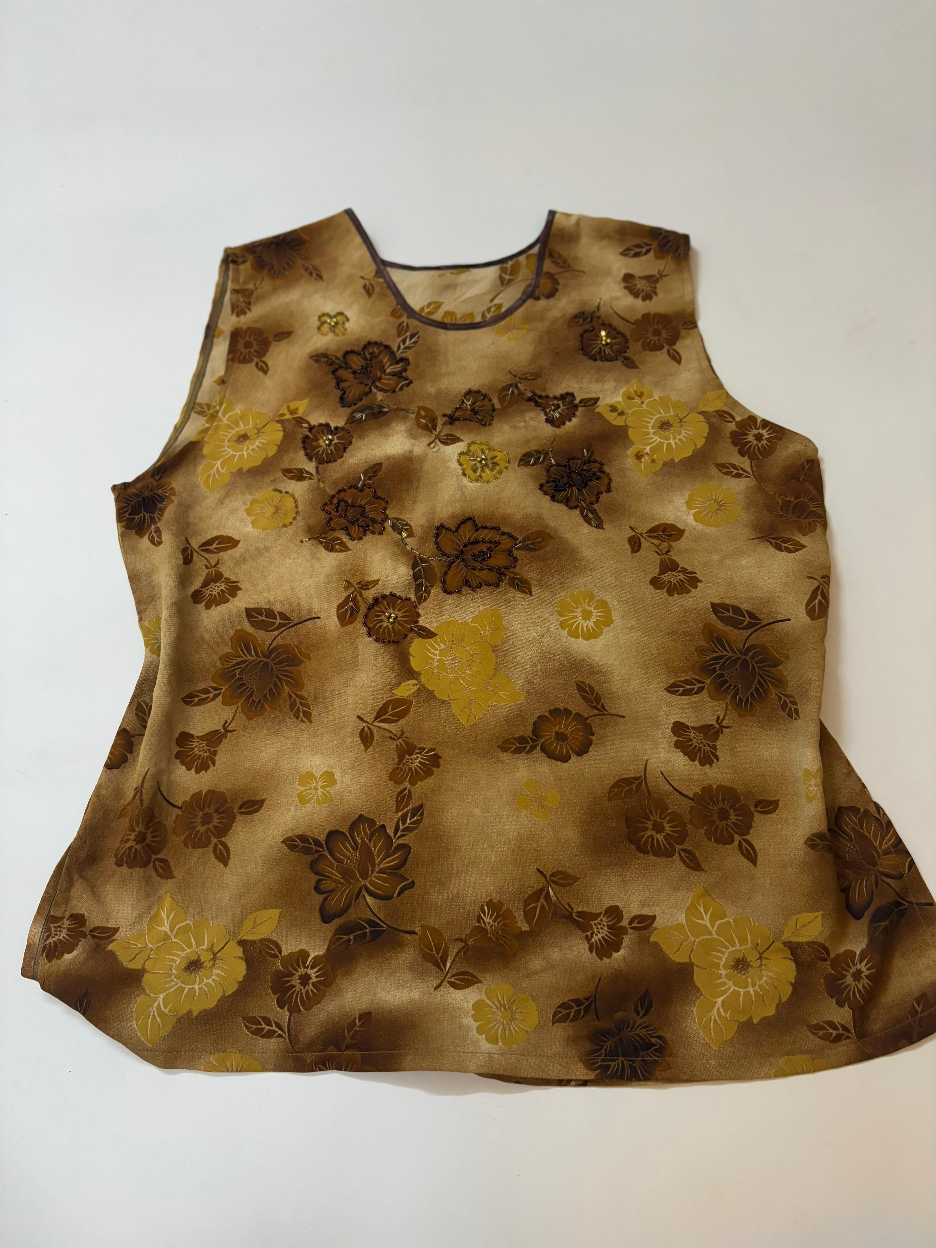 Brown floral top(42 inch)
