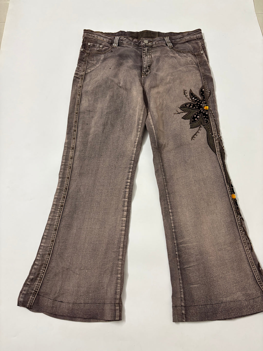 flower patch low rise flared purple jeans (38inch)