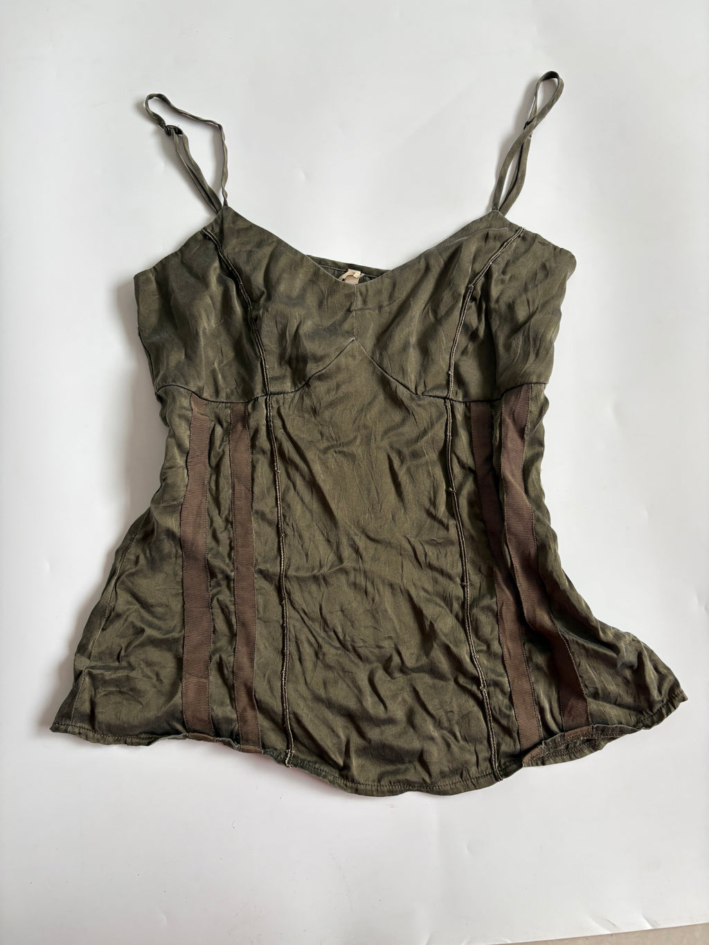 phard 100% silk olive green cami (32-34inch)