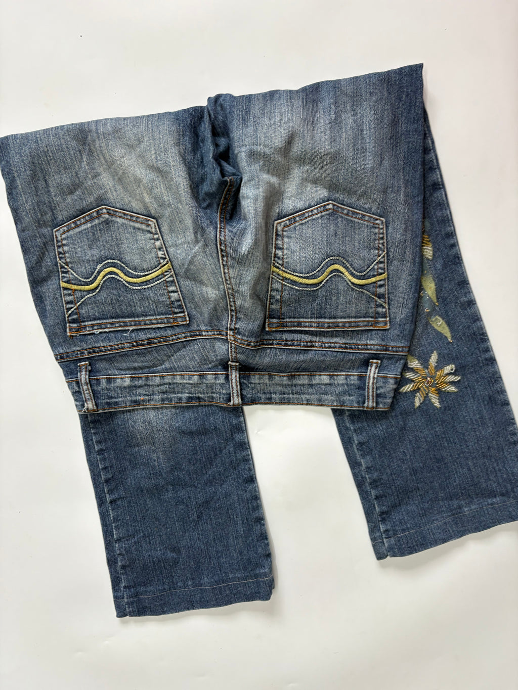 Gold floral beaded low rise jeans(32 inch)