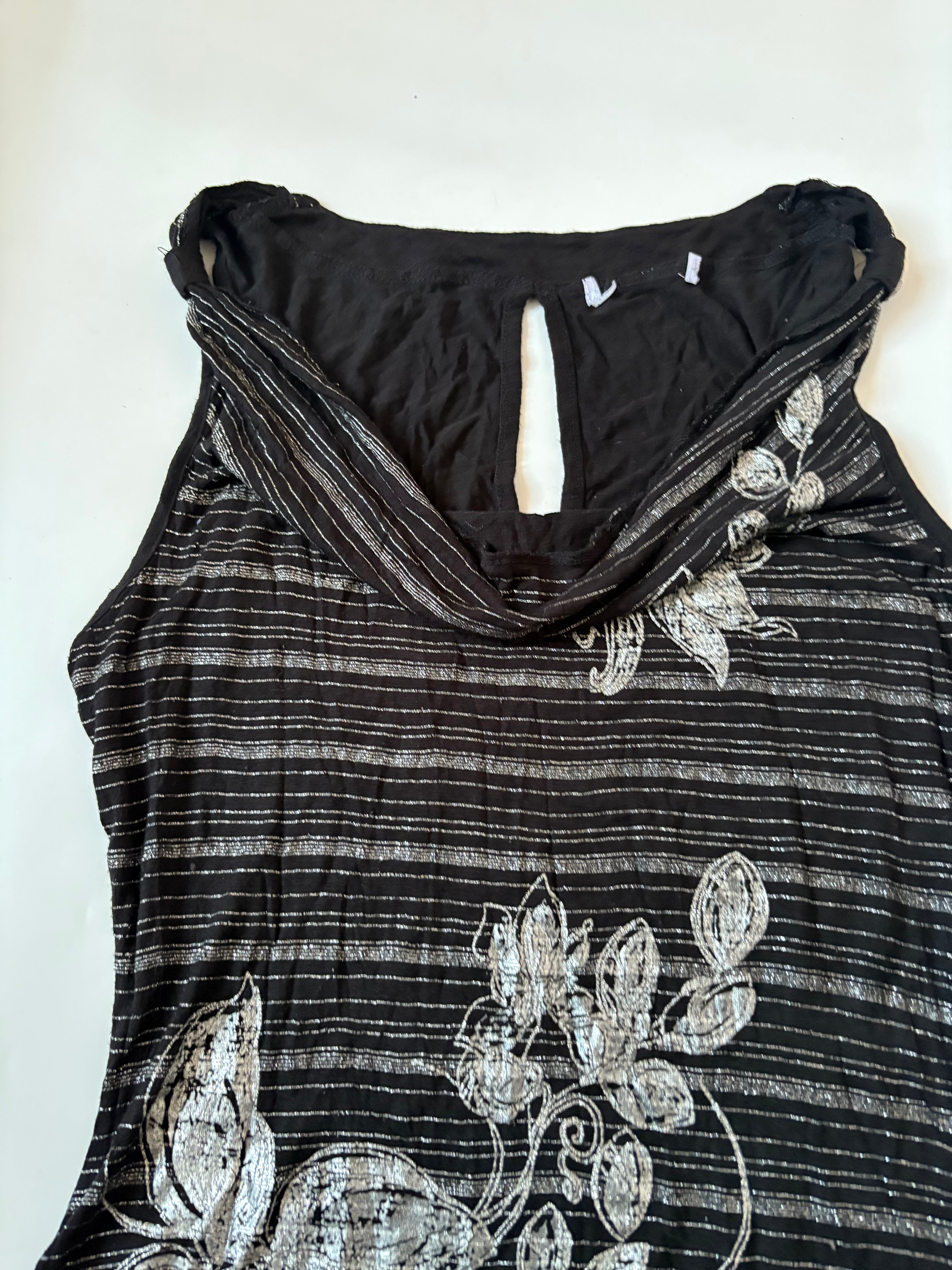 cowl neck shiny top ( 40-44inch)