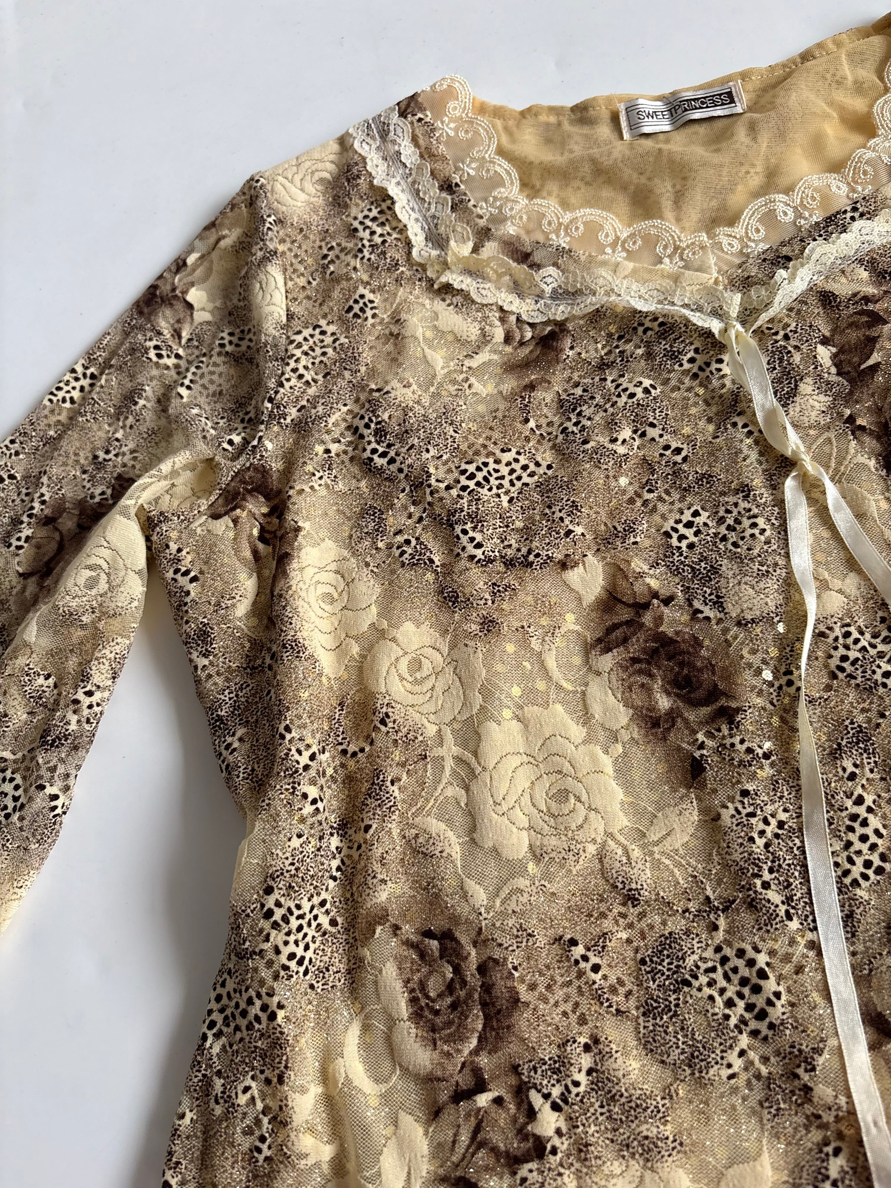 sweet princess bell sleeves top (44-46inch)