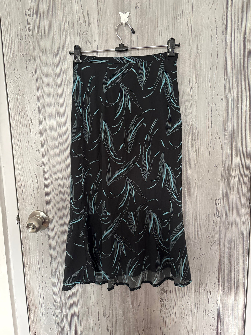strawberry fields maxi blue skirt (26inch)