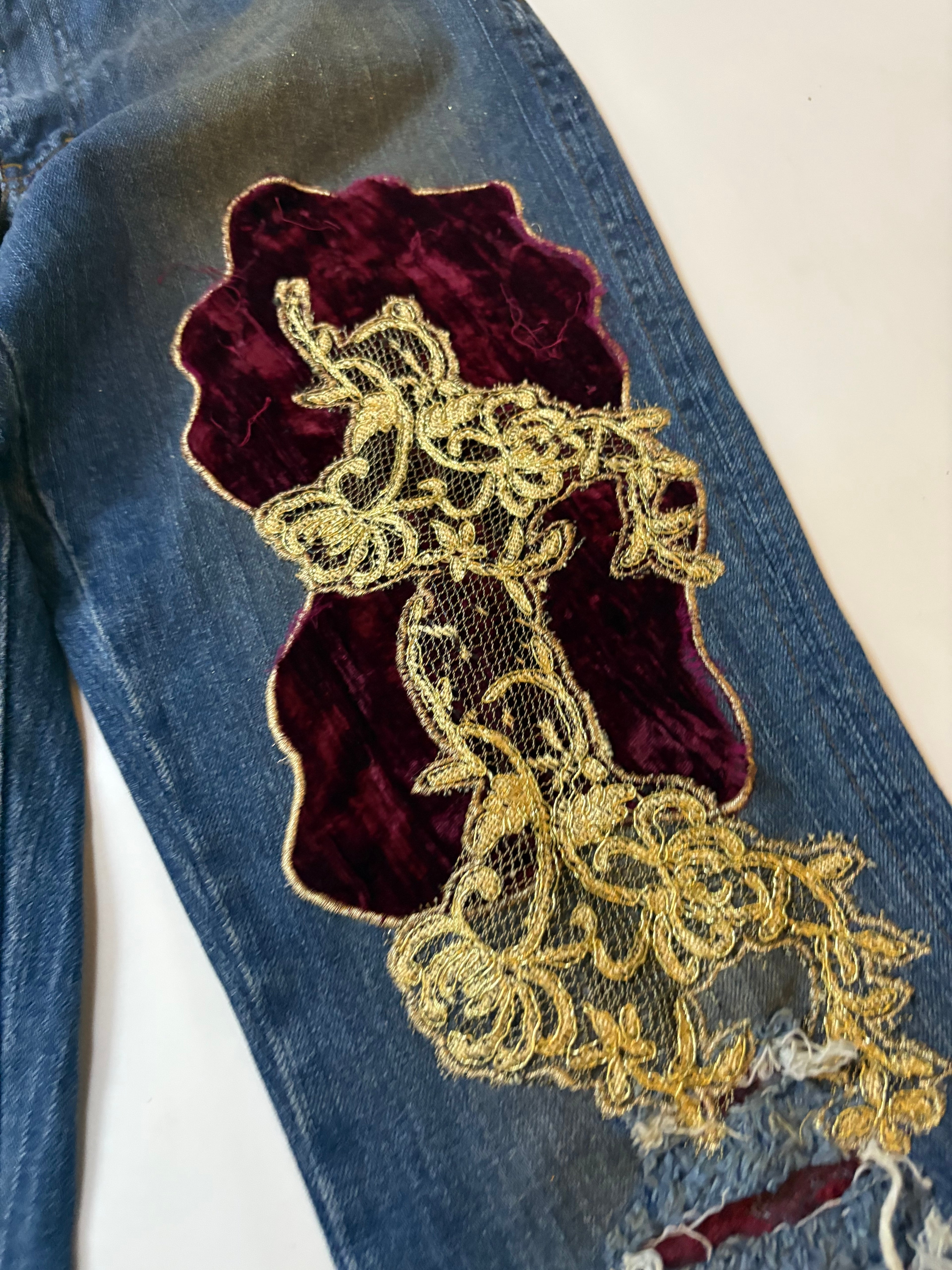 WOODSTOCK low rise jeans(32 inch)