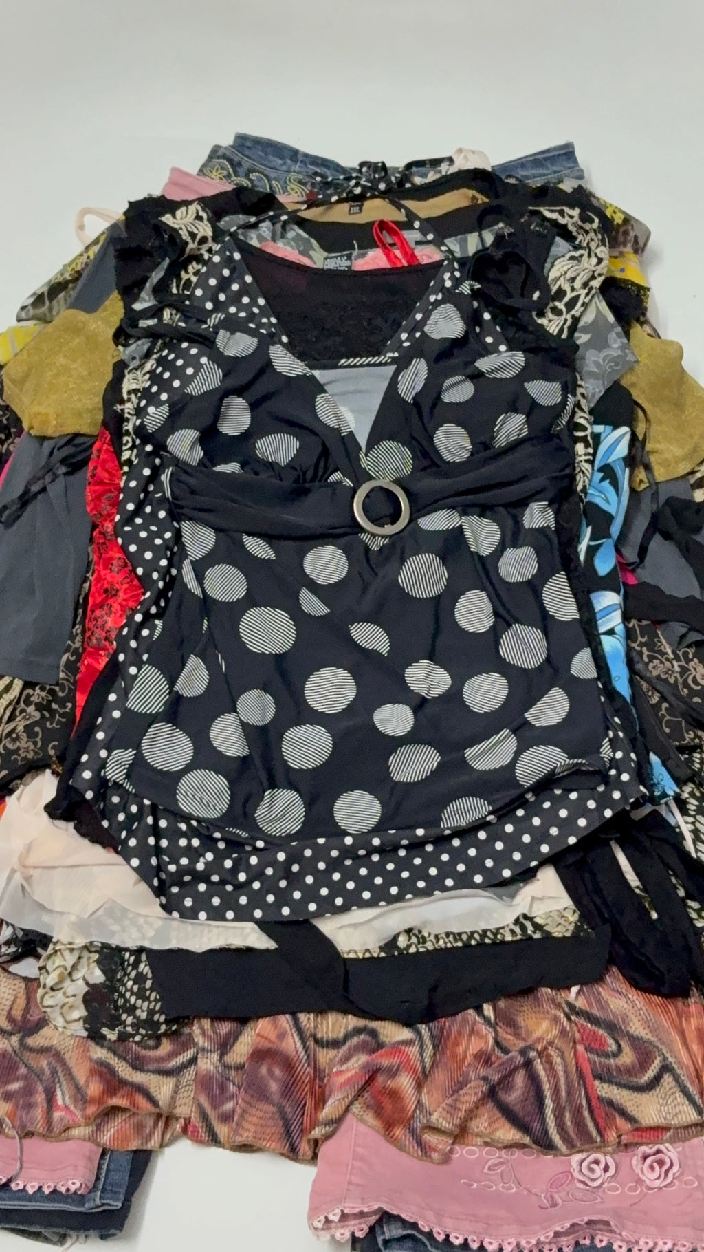 Polka dot padded top(32)