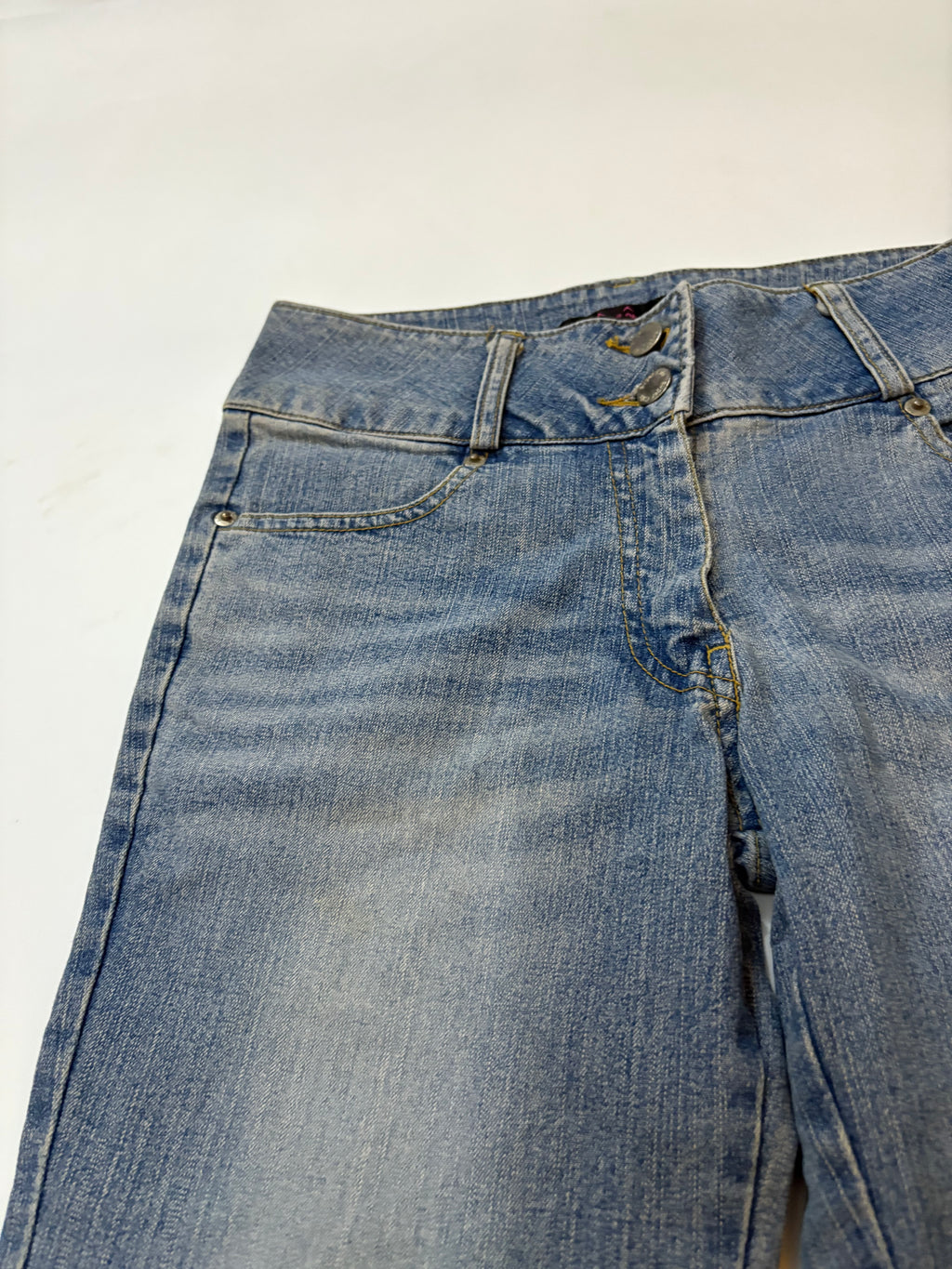 girl low rise flared jeans (28inch)