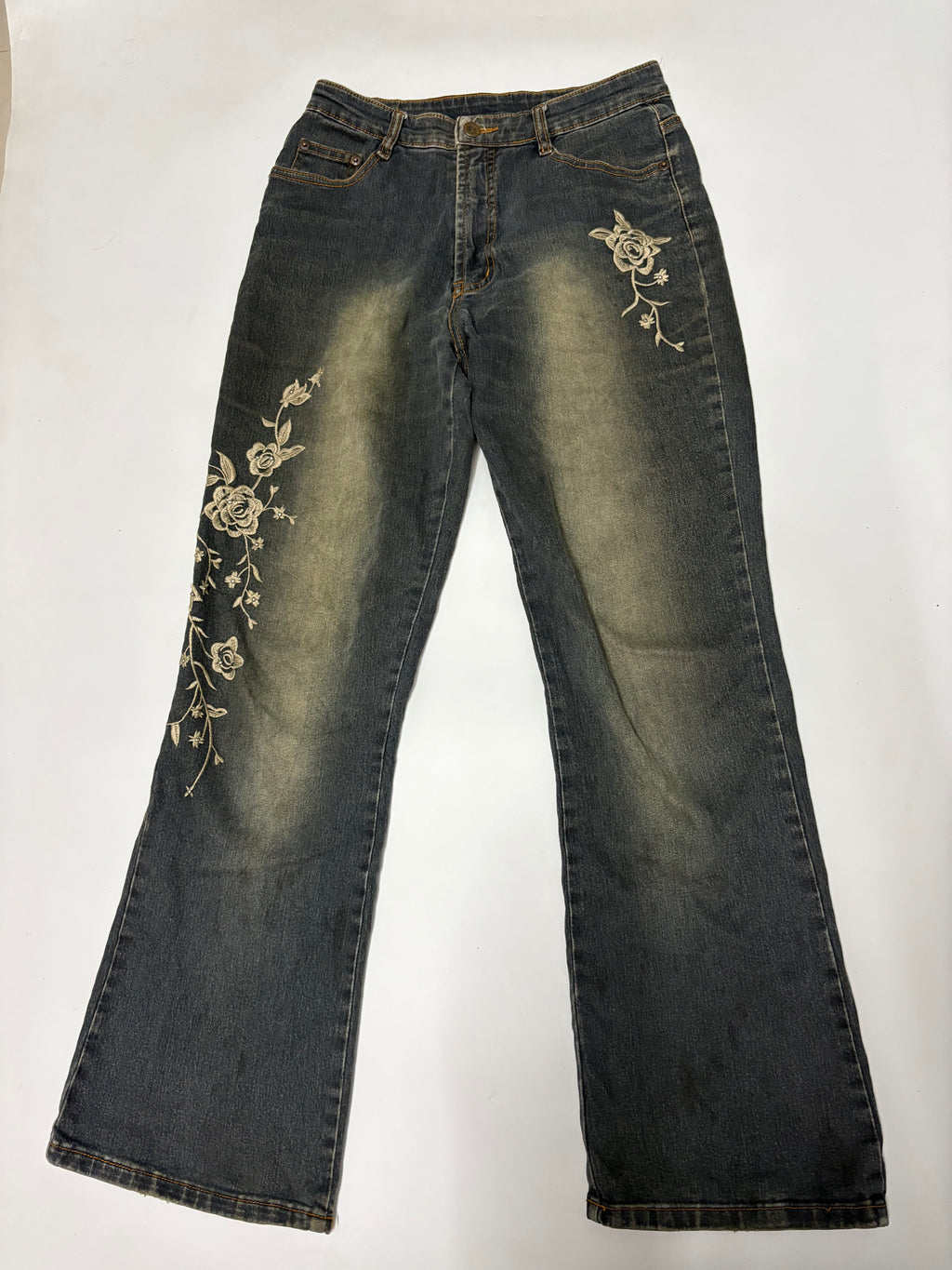 Y2k floral embroided jeans(w-28inch)