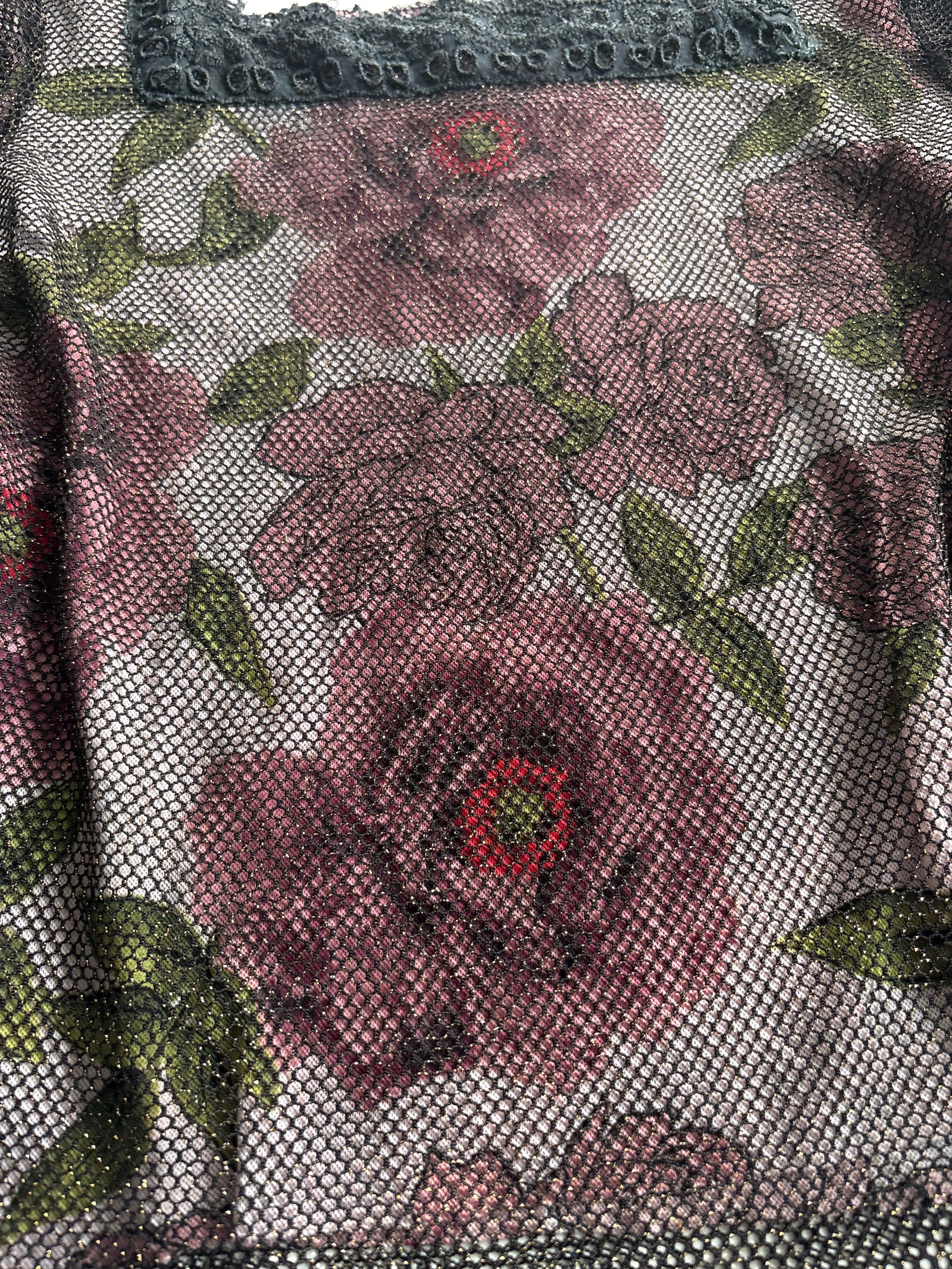 UO COMOP rose shrug styled top(40 inch)