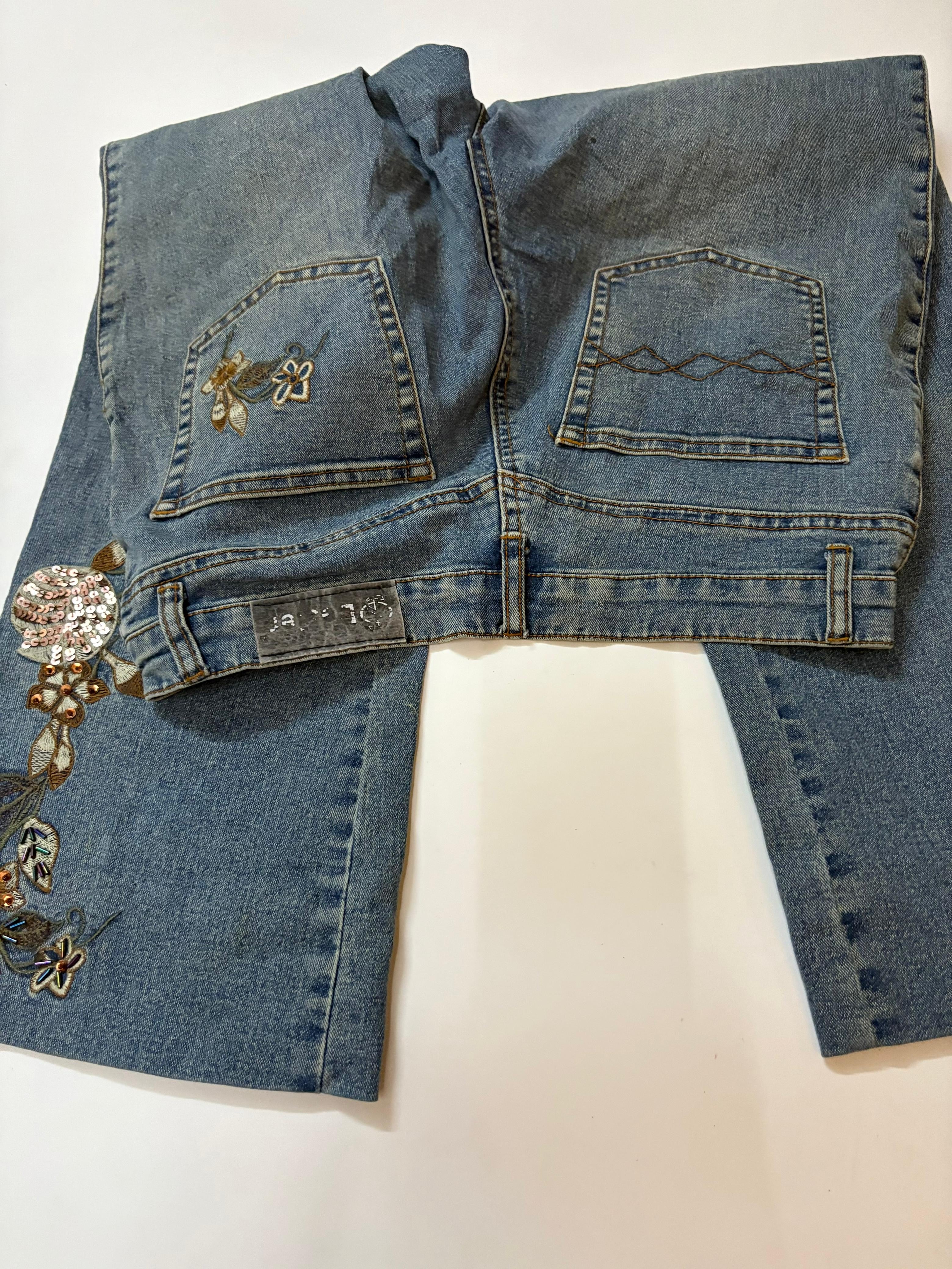 Desier mid rise jeans(32 inch)
