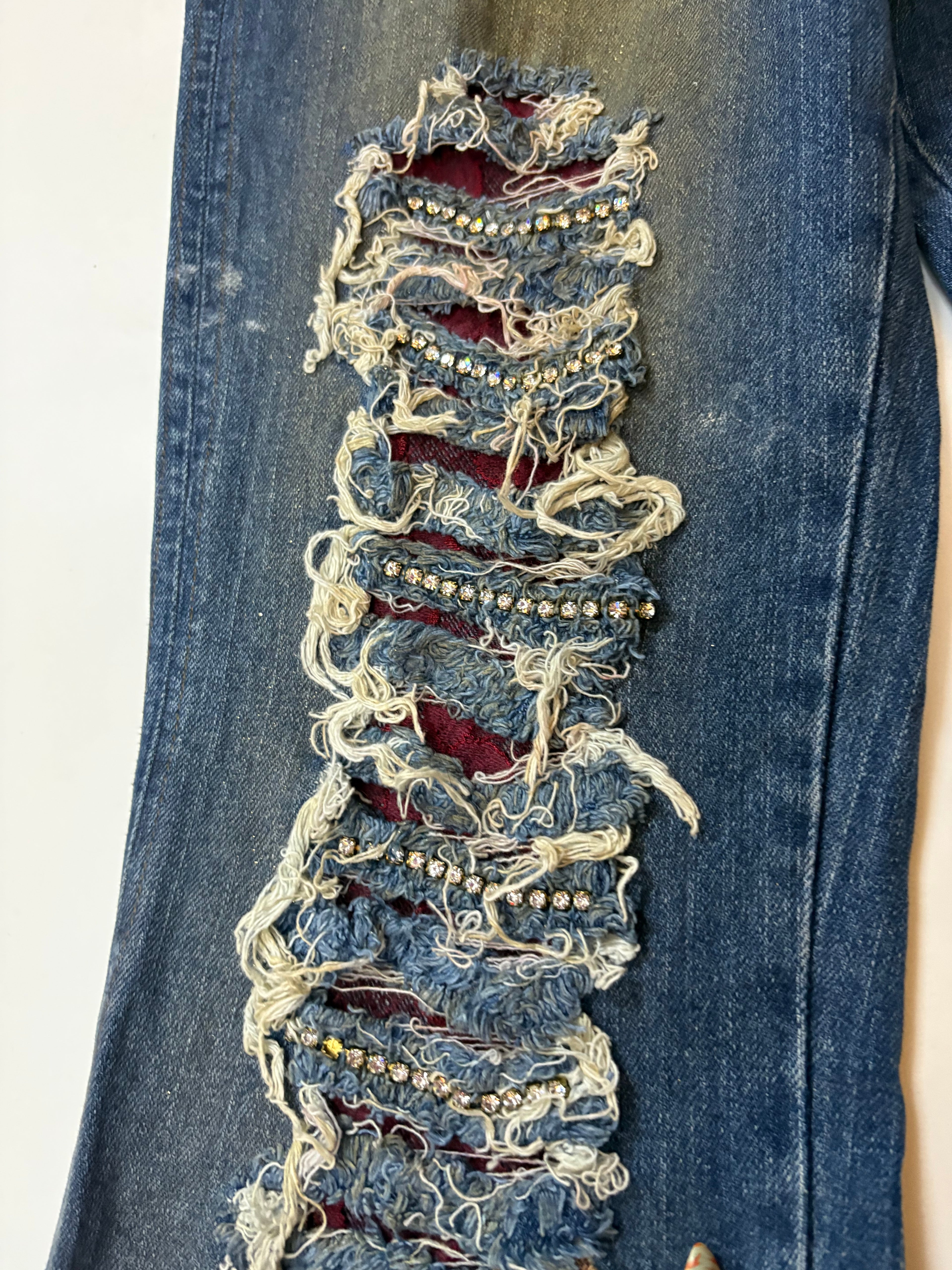 WOODSTOCK low rise jeans(32 inch)