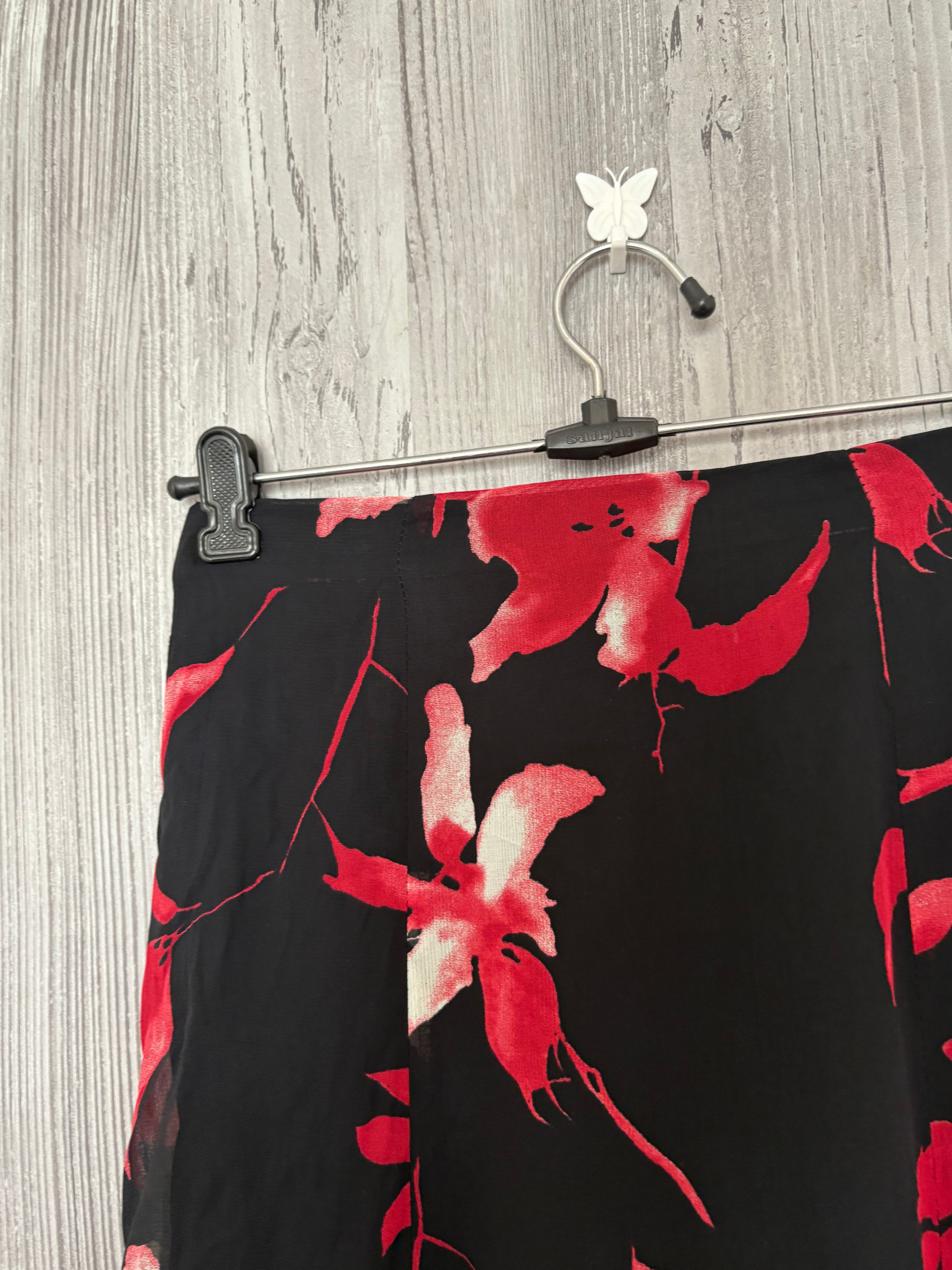 Black floral skirt (33inch)