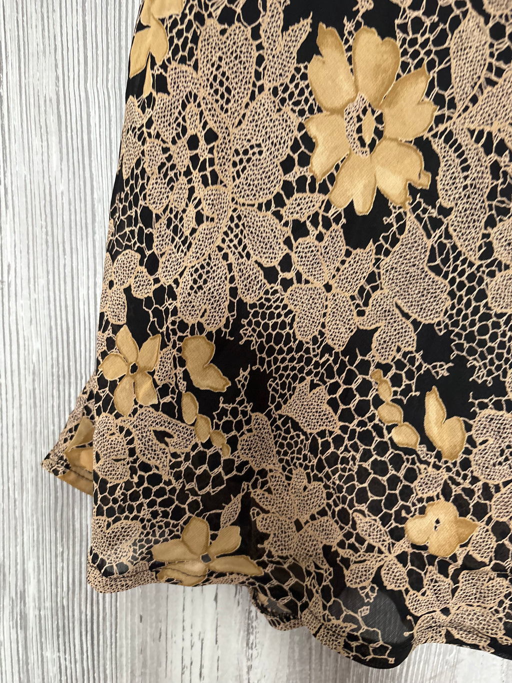 brown floral viscose skirt (32-36inch)