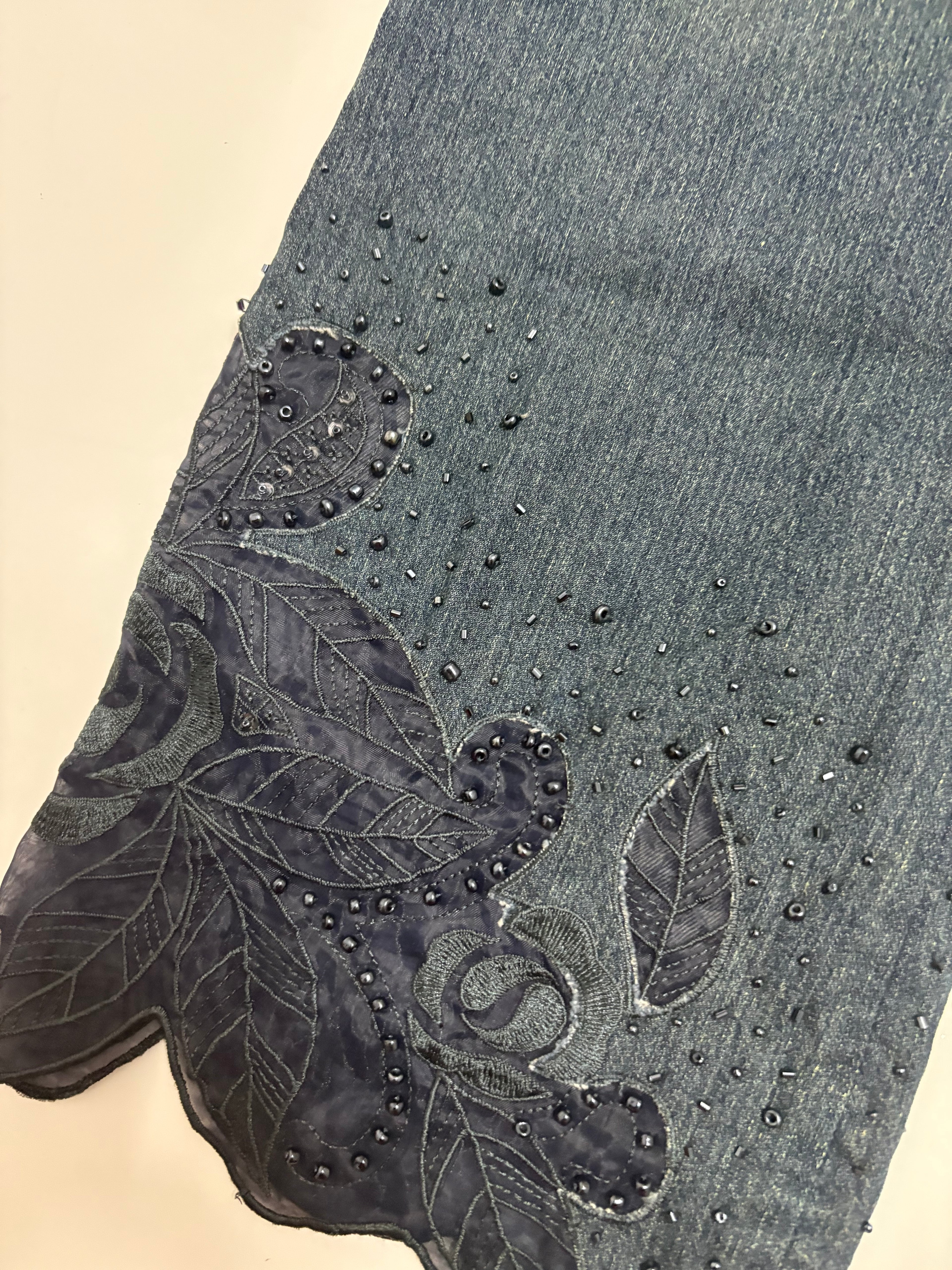 bottom lace high rise jeans (32inch)